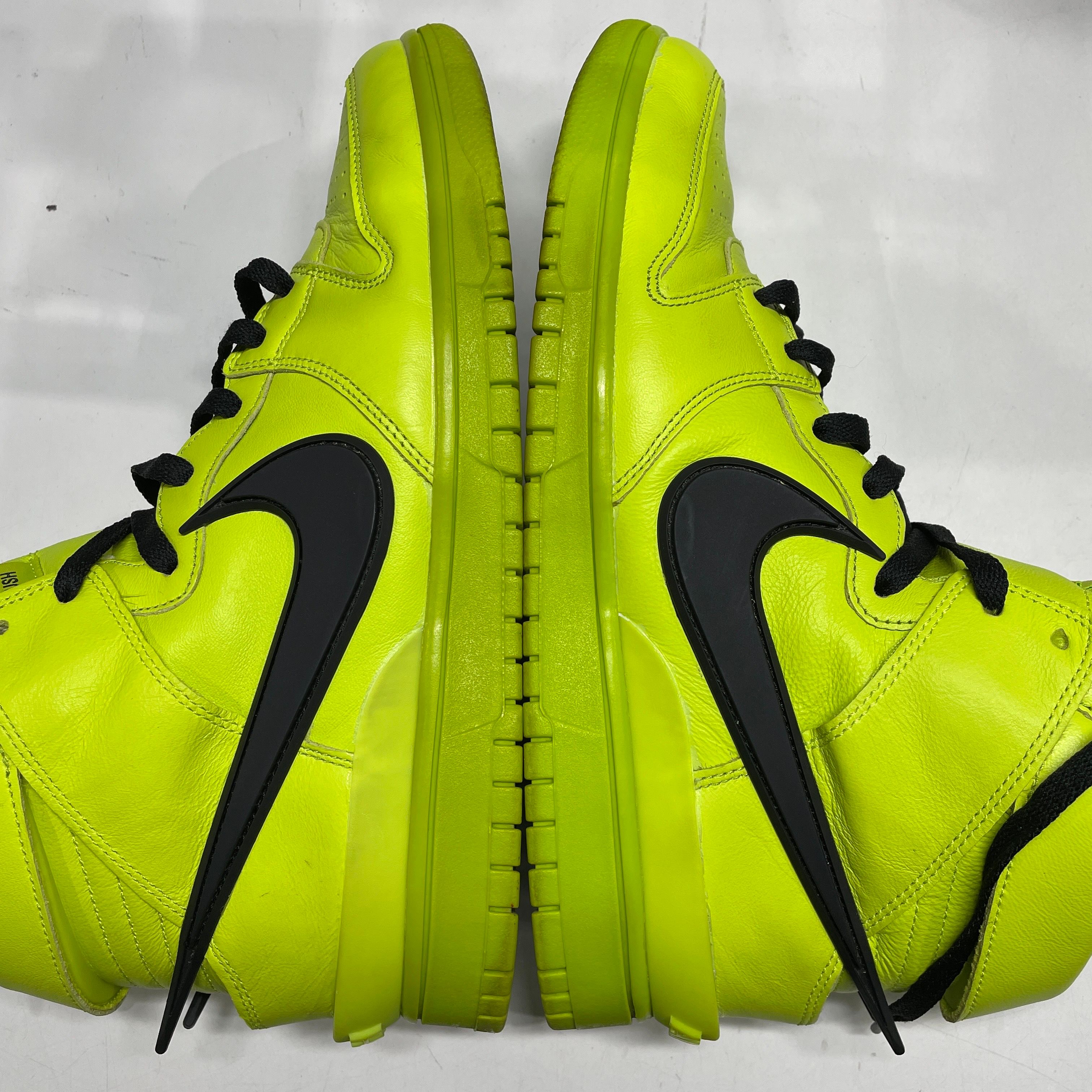AMBUSH × NIKE DUNK HIGH "FLASH LIME"