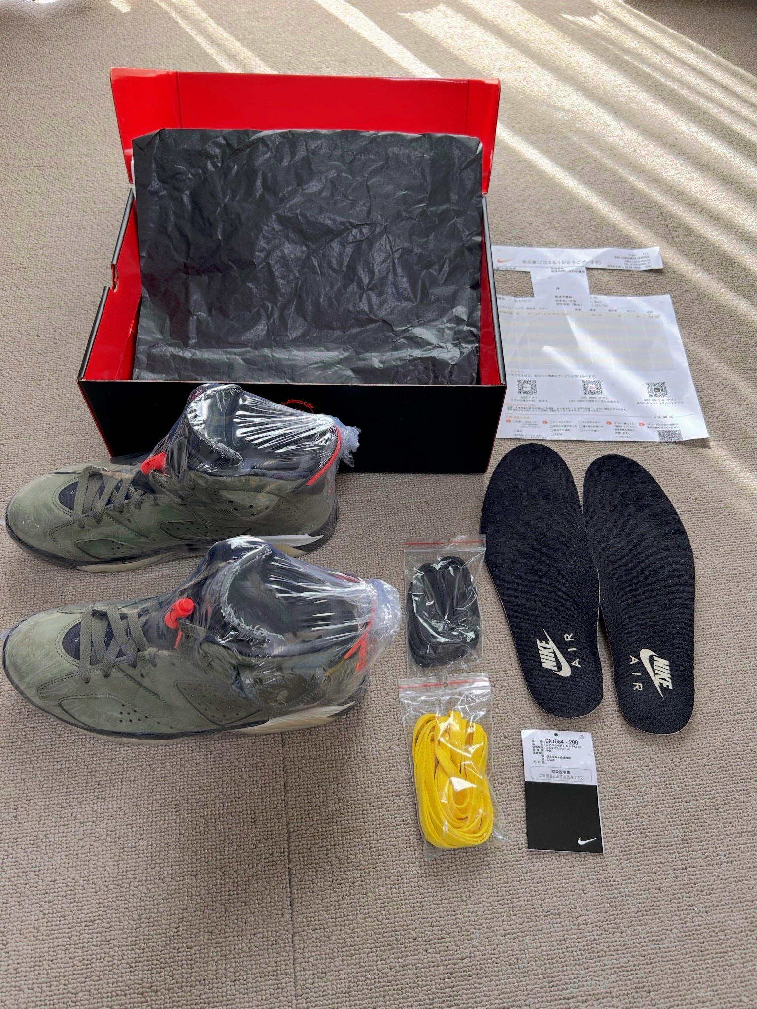 Travis Scott × Nike Air Jordan 6 Retro "Medium Olive"