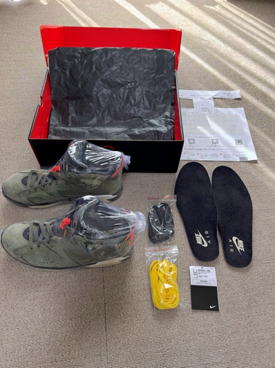 Travis Scott × Nike Air Jordan 6 Retro "Medium Olive"