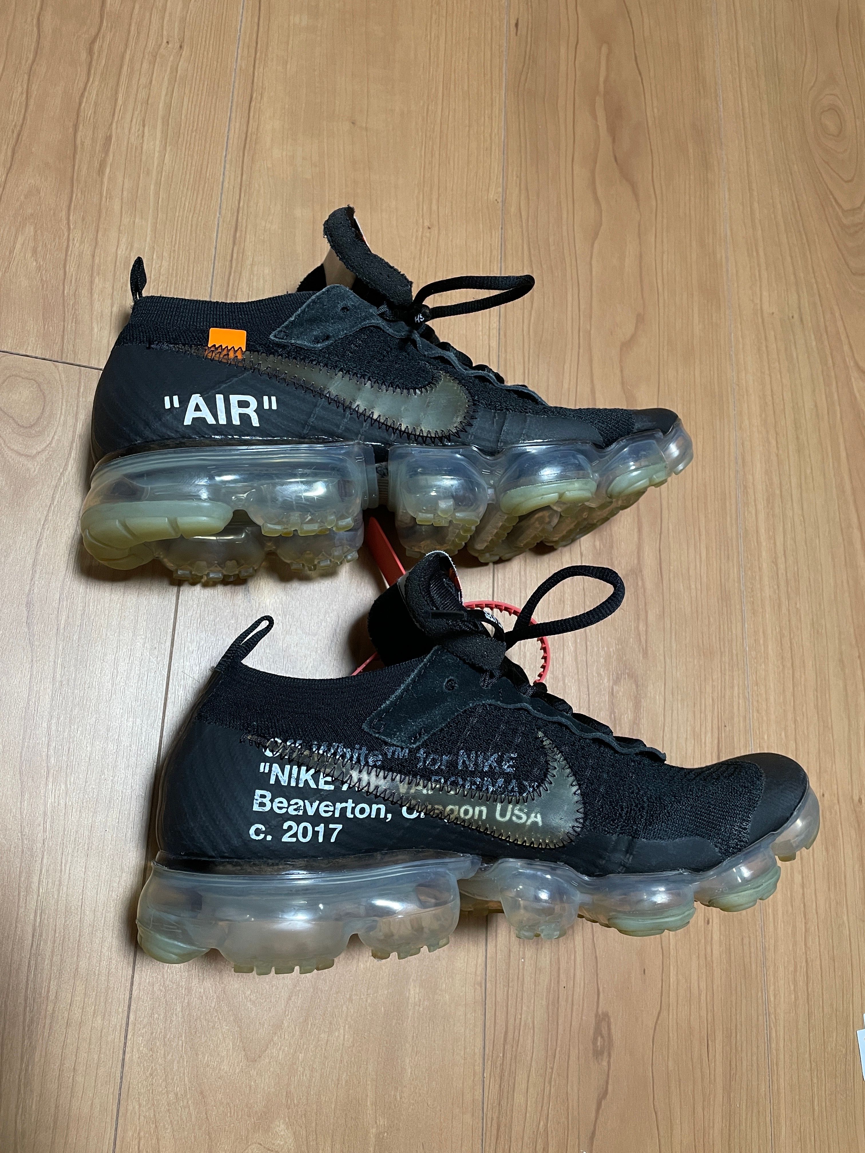 Off-White × Nike Air Vapormax "Black/Total Orange/Clear"