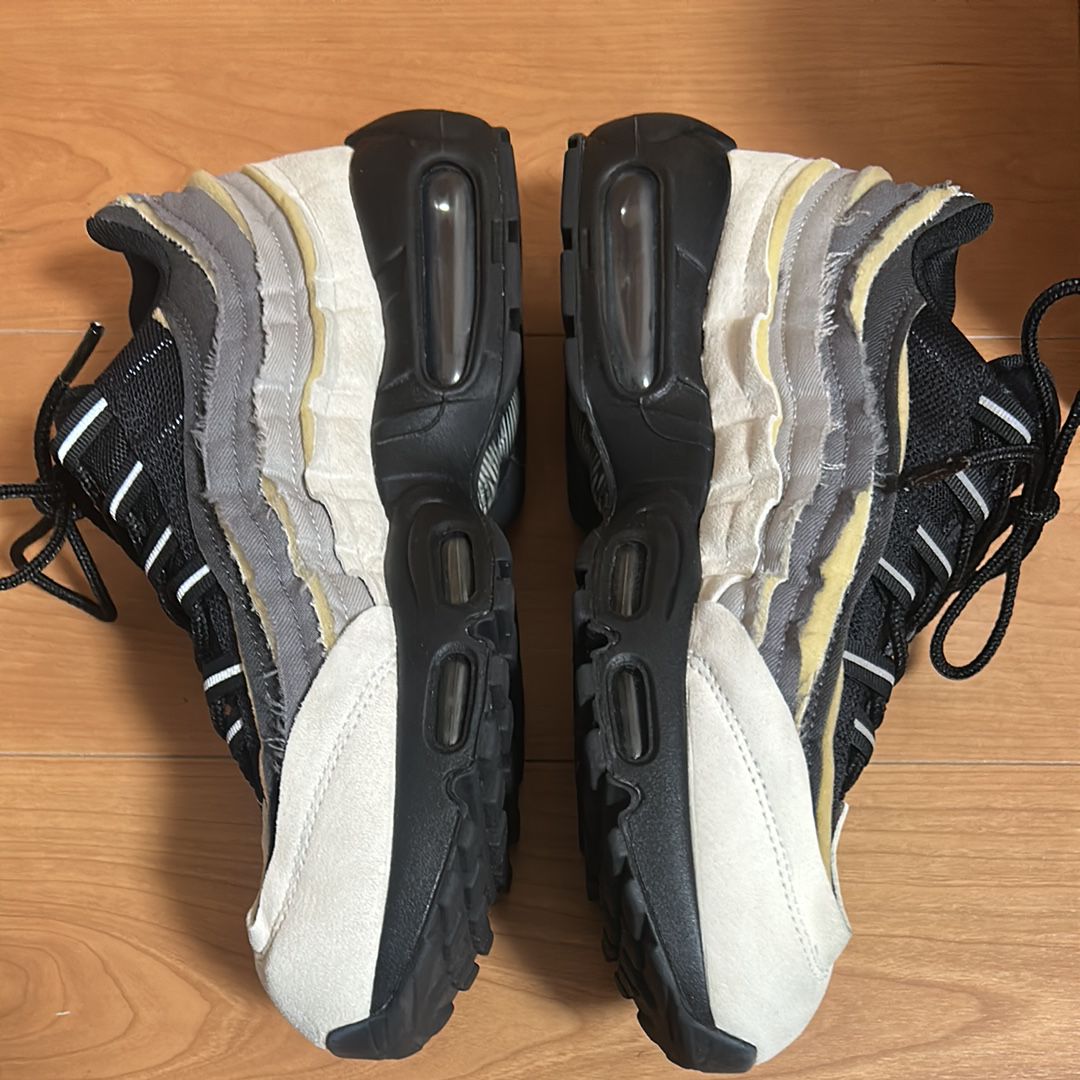 COMME des GARCONS × Nike Air Max 95 "Charcoal"