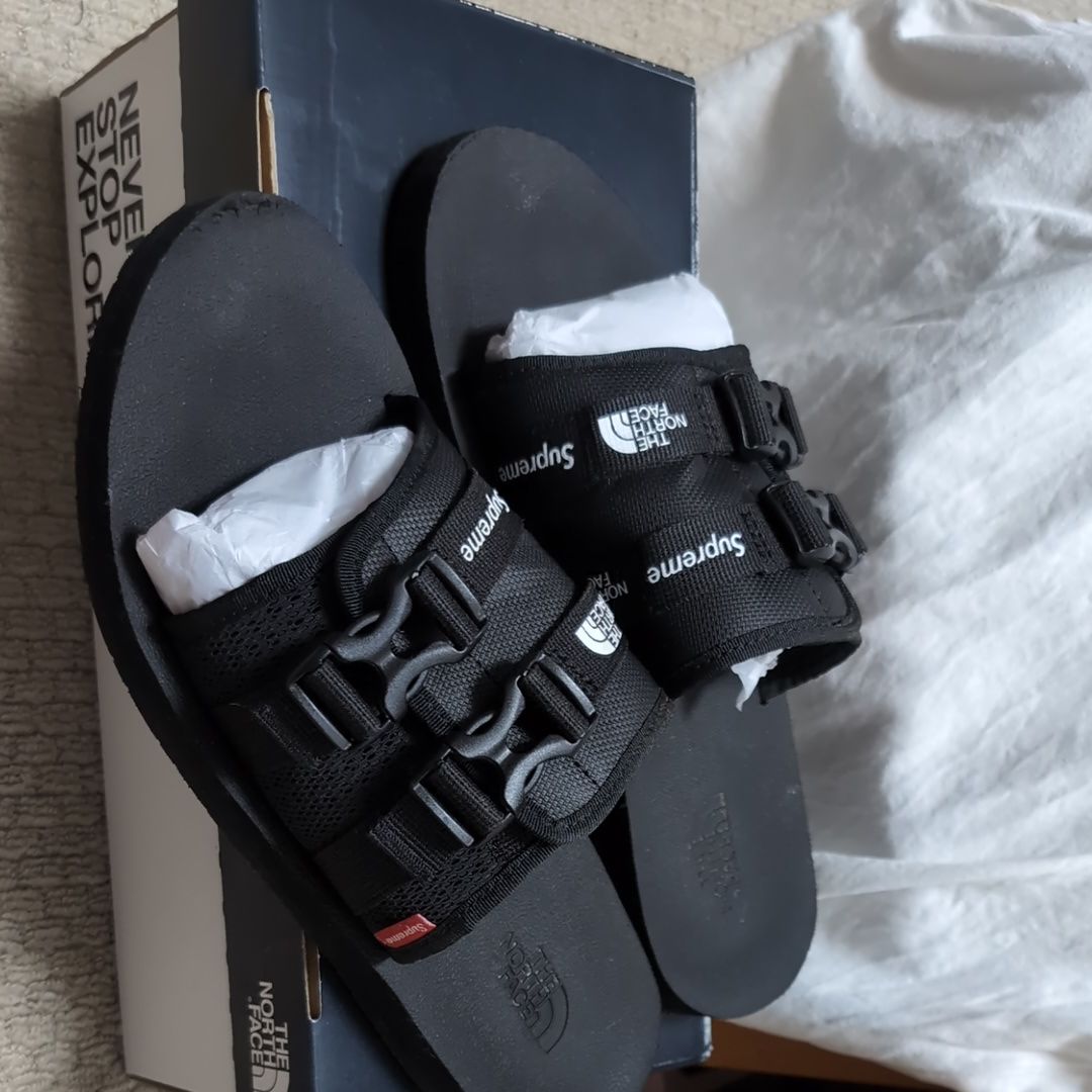 The North Face × Supreme Trekking Sandal "Black/Black"