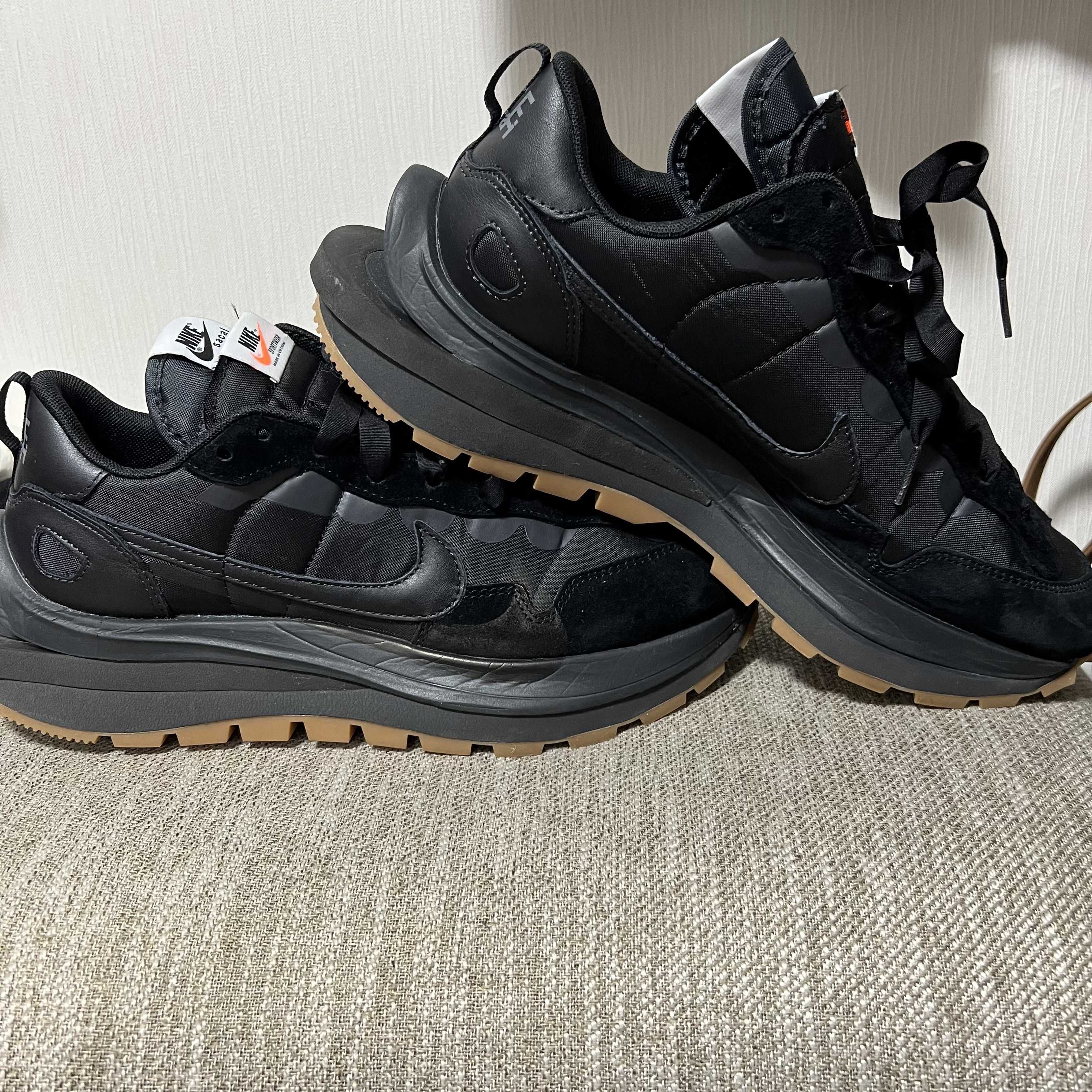 sacai × Nike VaporWaffle "Black Gum"