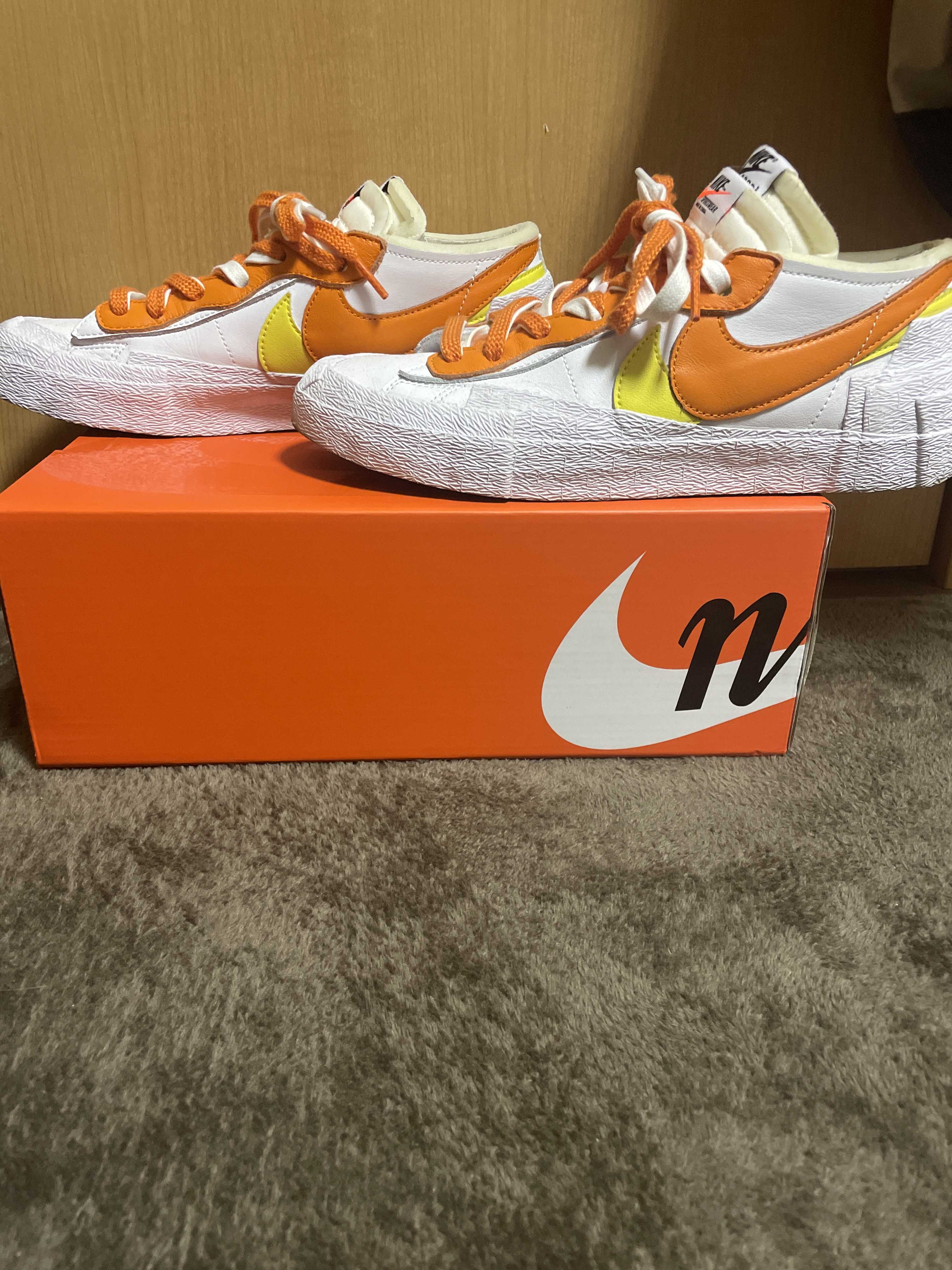 SACAI × NIKE BLAZER LOW "MAGMA ORANGE"