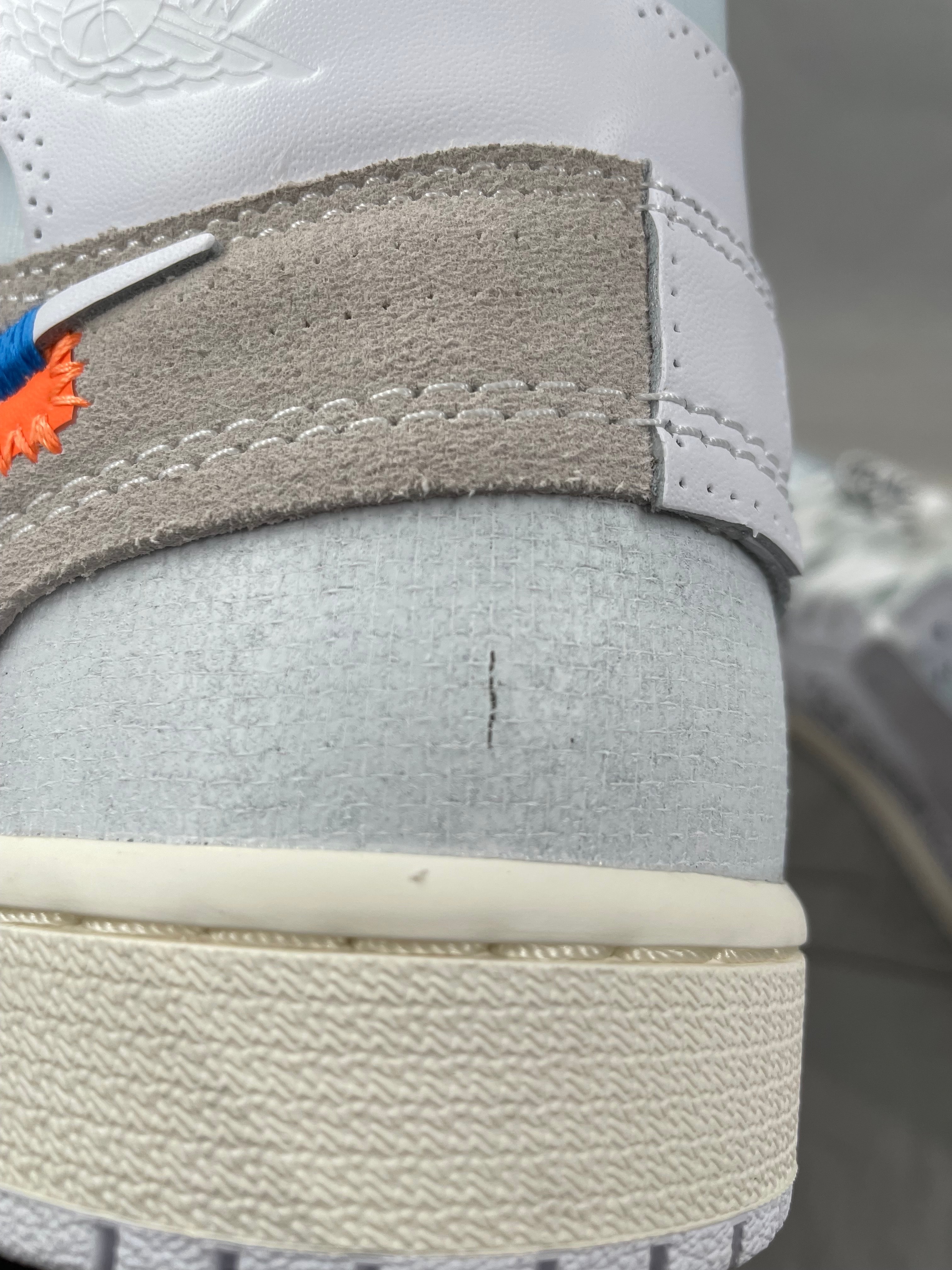 Virgil Abloh Archive (V.A.A.) × Nike Air Jordan 1 Retro High OG "Alaska"