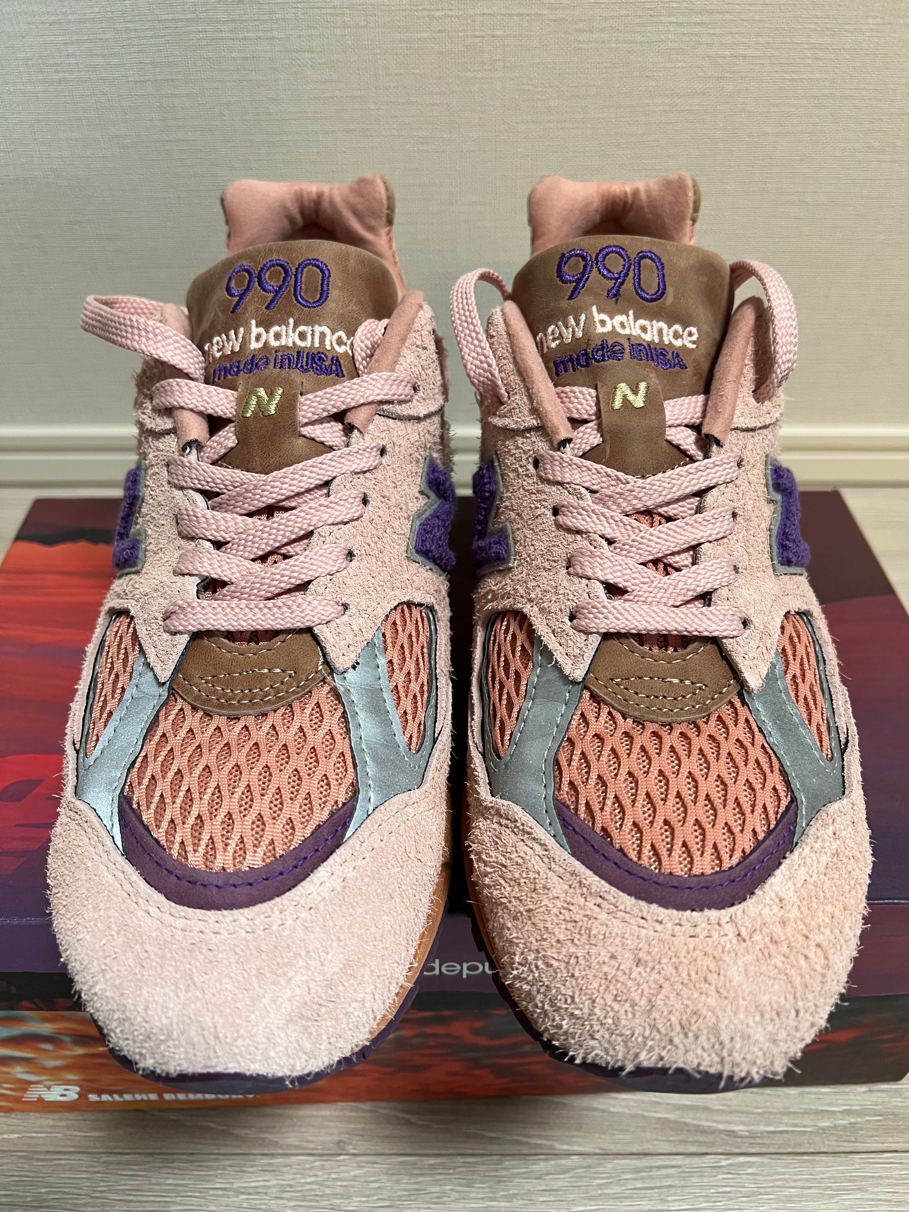 サレヘ・ベンバリー × ニューバランス 990V2 サンド ビー ザ タイム "テラコッタ"