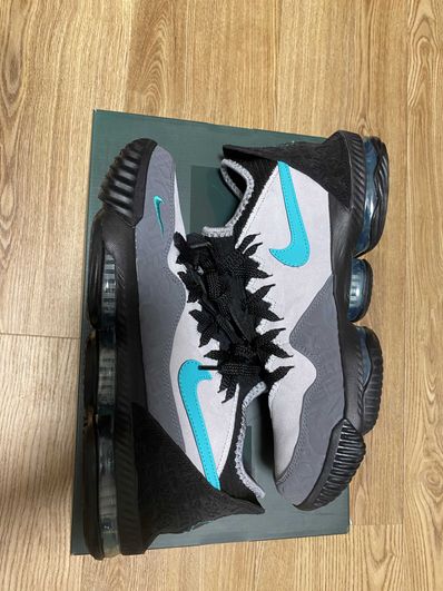 atmos × Nike LeBron 16 "Clear Jade"