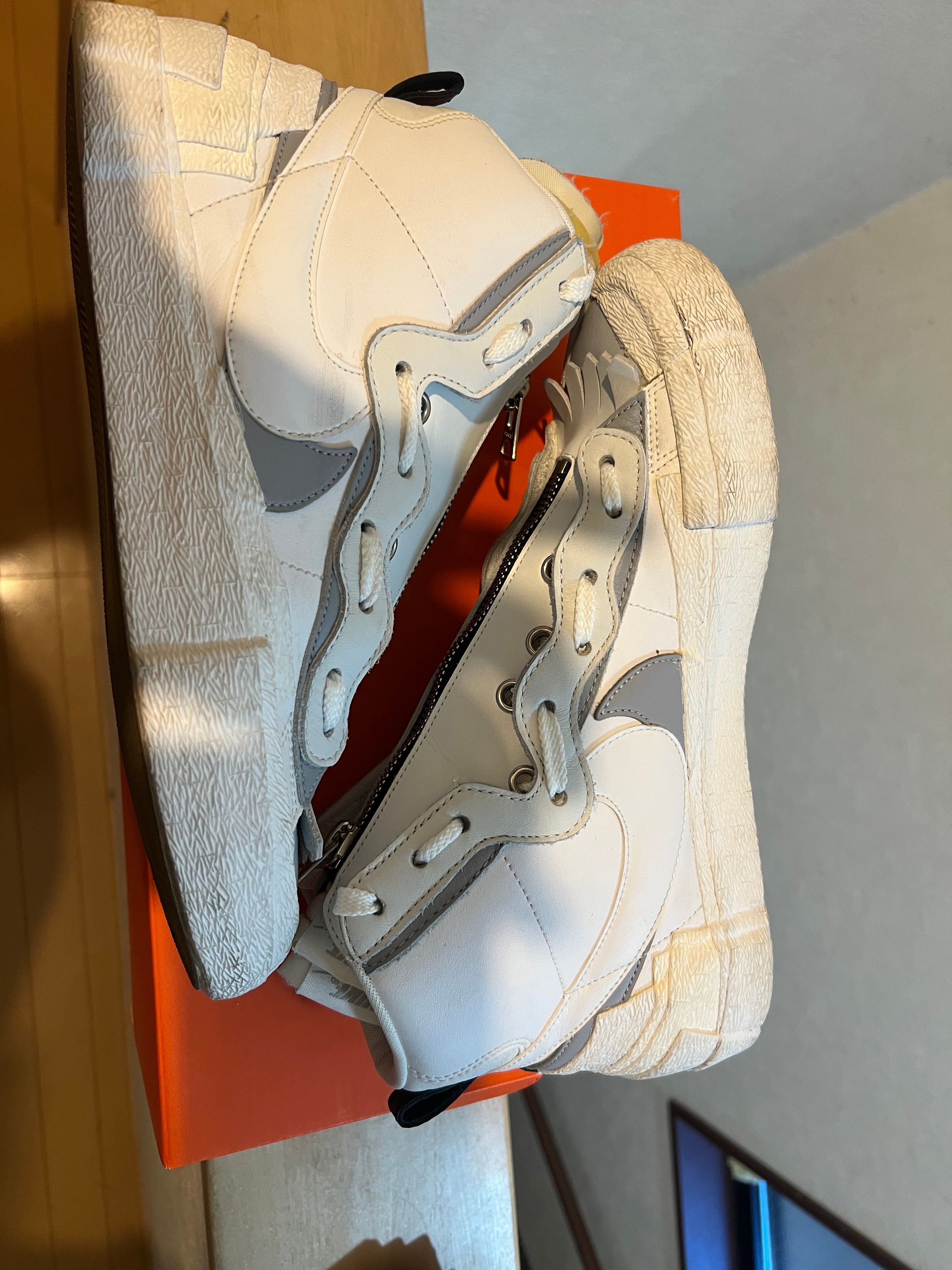 sacai × NIKE BLAZER MID "WHITE/WOLF GREY"