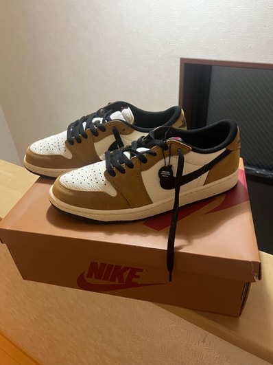 Nike Air Jordan 1 Low OG "Rookie of the Year/Sail and Golden Harvest"