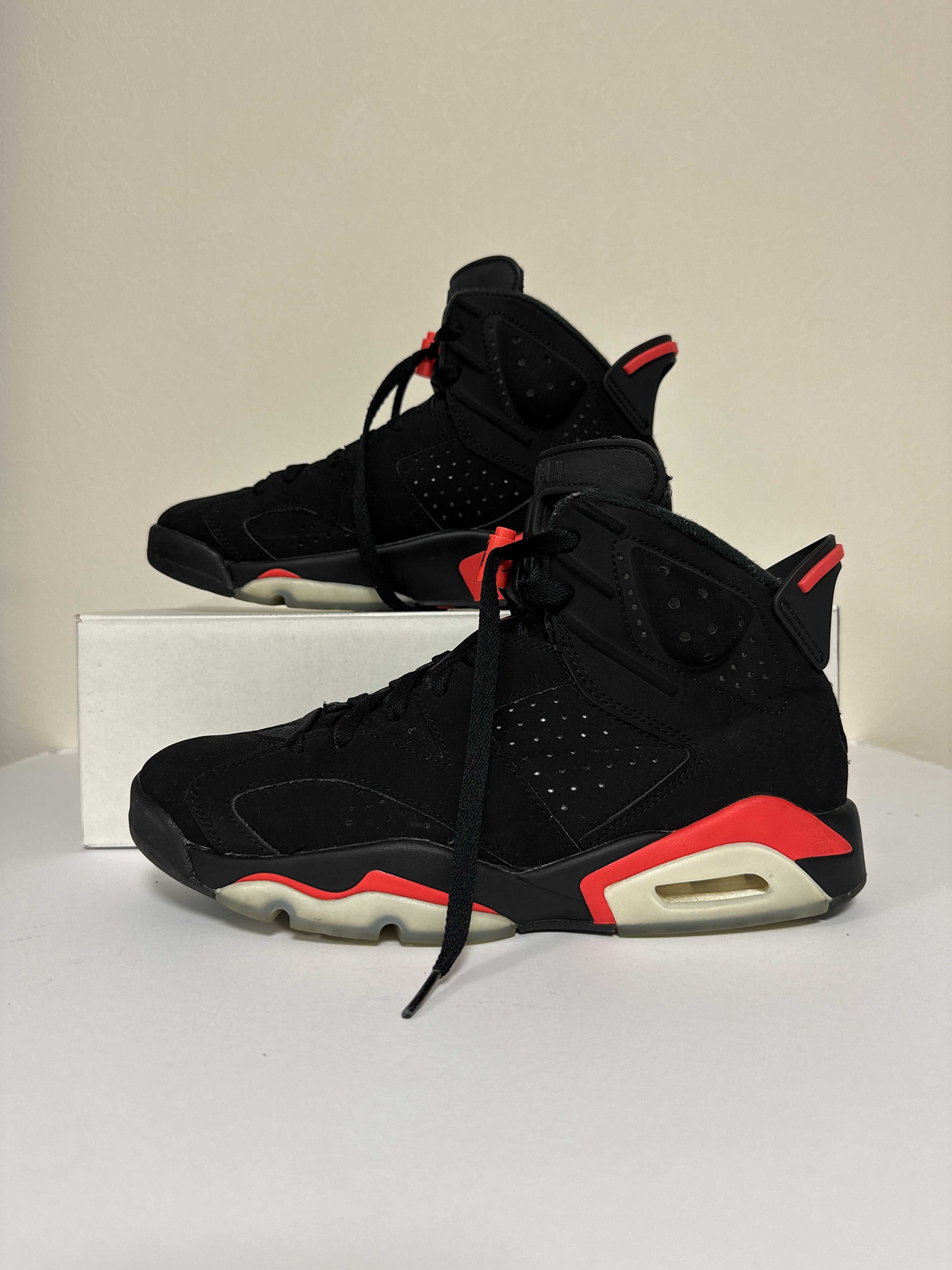 Nike Air Jordan 6 Retro OG "Black/Infrared"