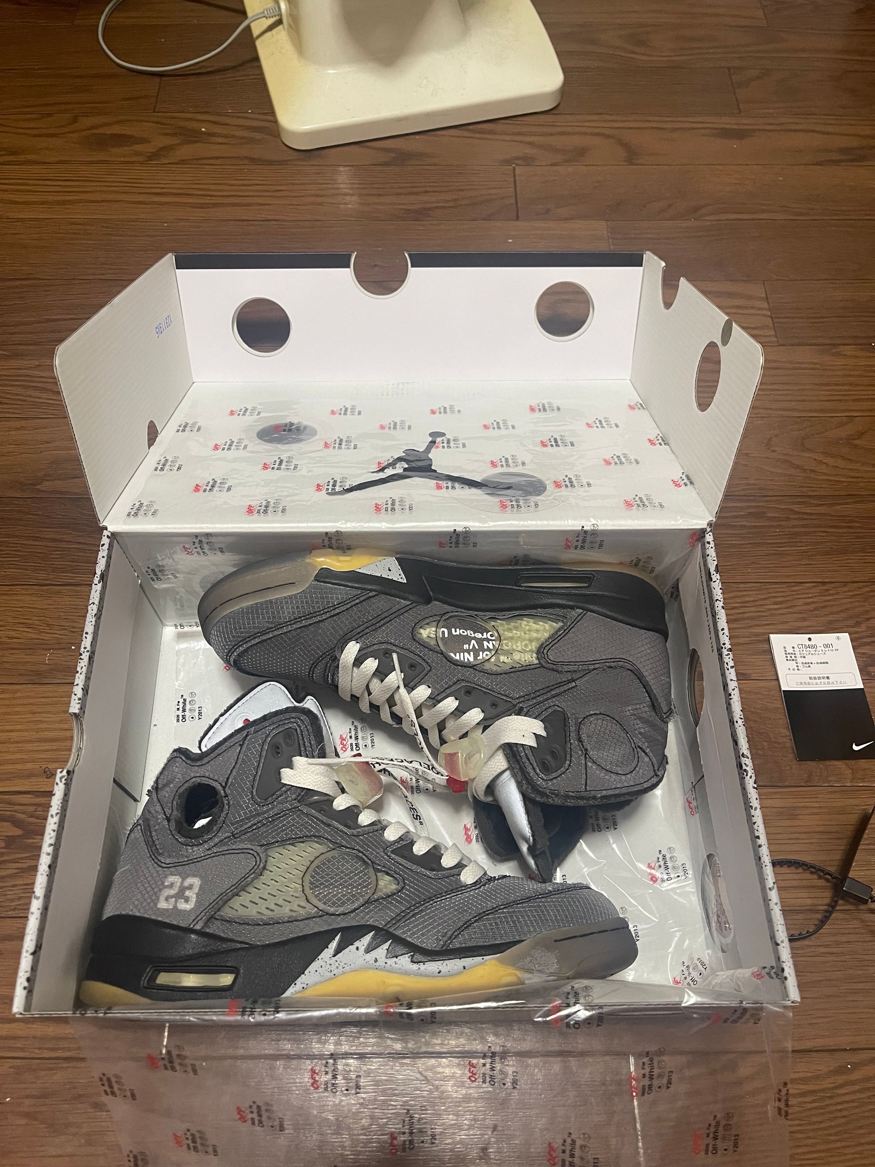 Off-White × Nike Air Jordan 5 "Black/Muslin/Fire Red"