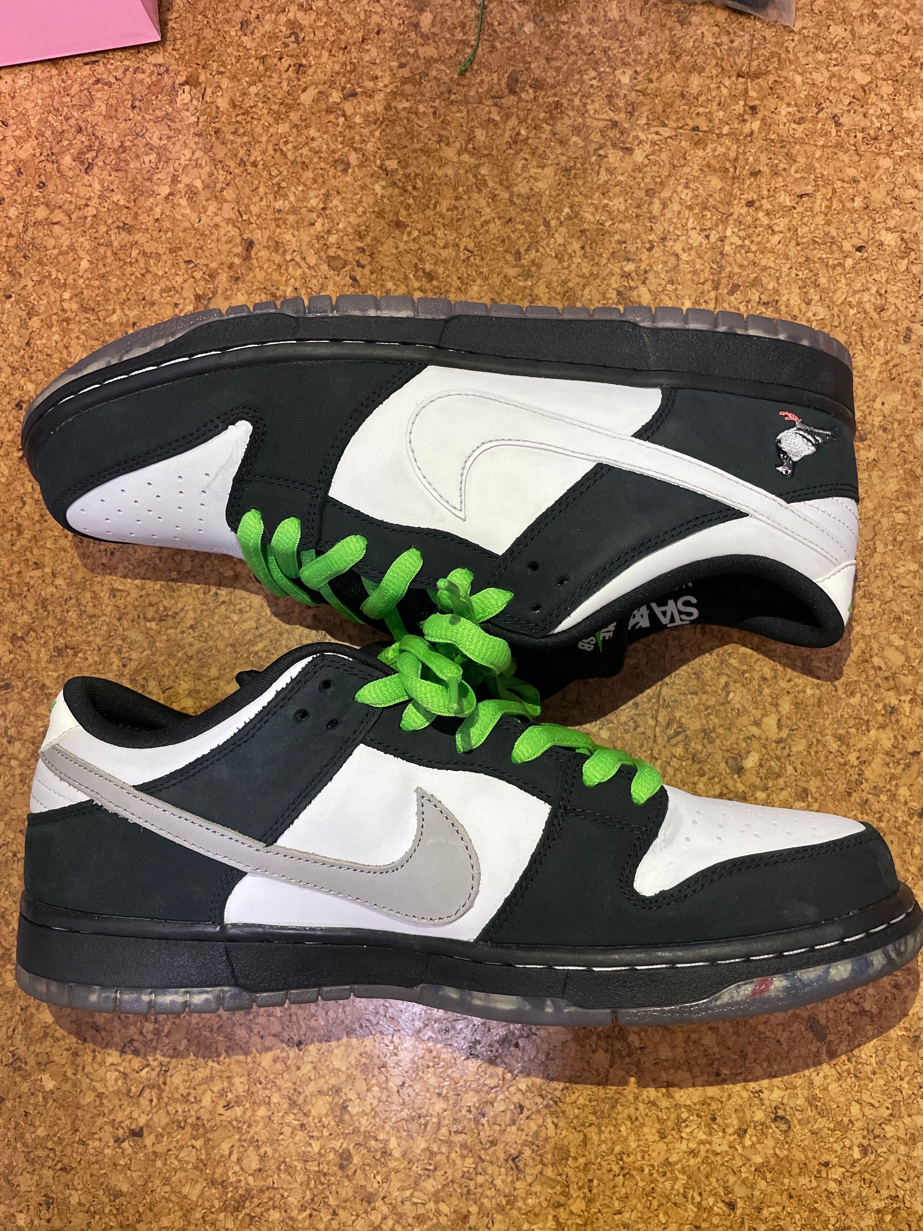 STAPLE × Nike SB Dunk Low "Pigeon Black/White"
