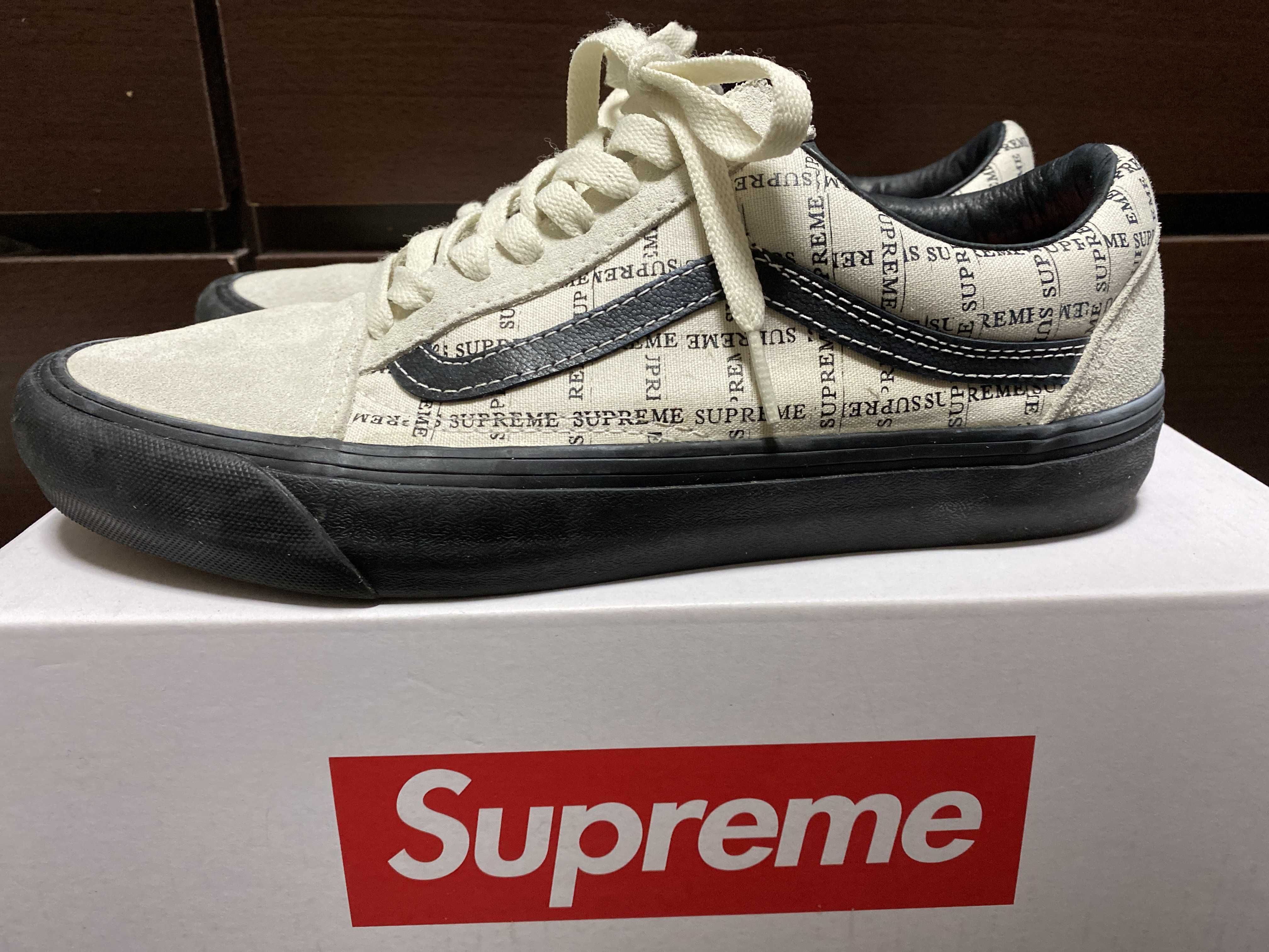 Supreme × Vans Old Skool "White"
