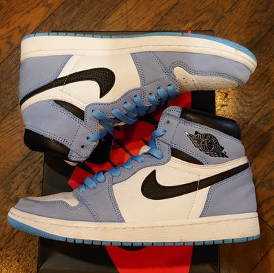 Nike Air Jordan 1 High OG "University Blue"