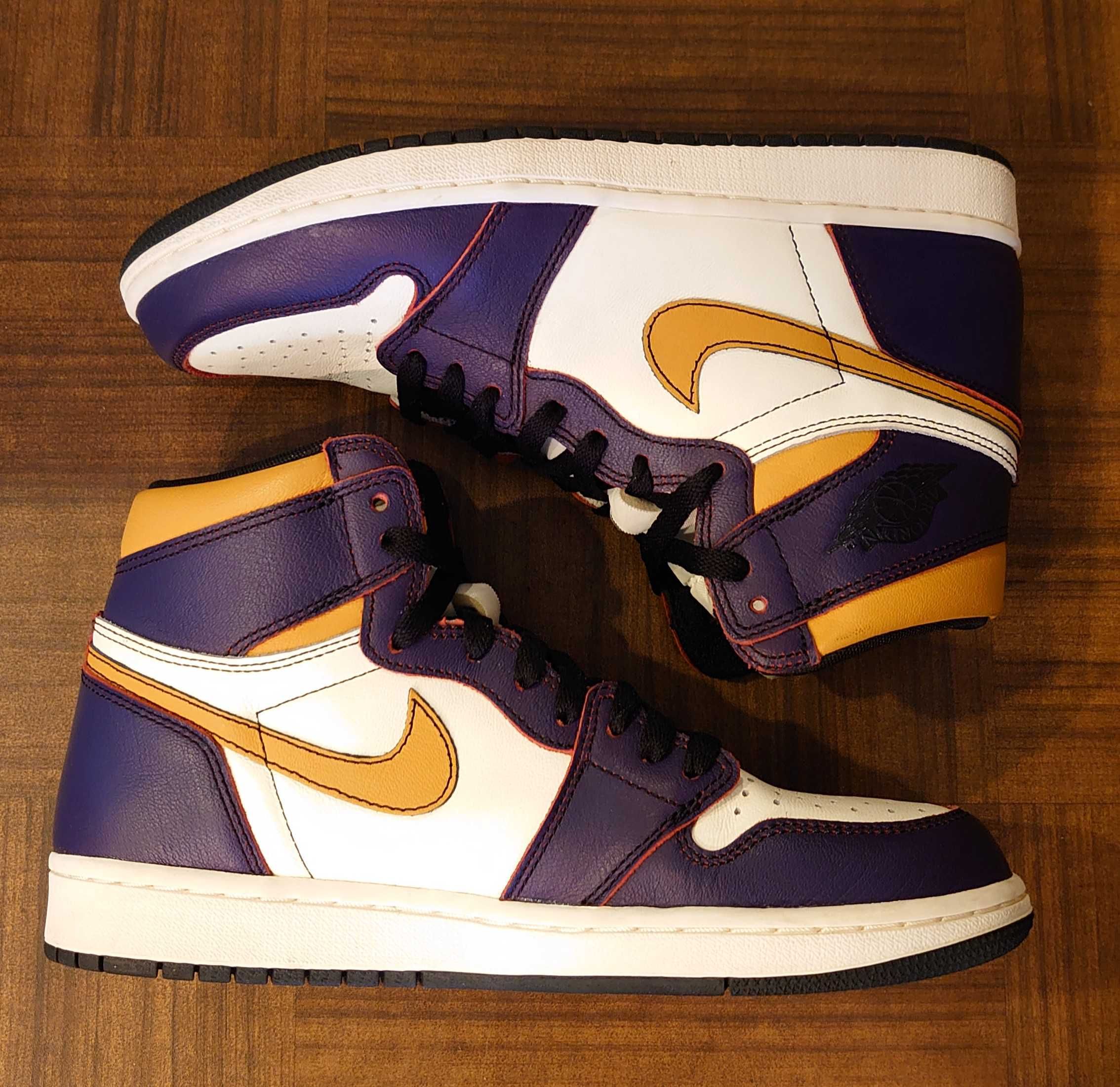 Nike SB × Air Jordan 1 Retro High "La To Chicago"  