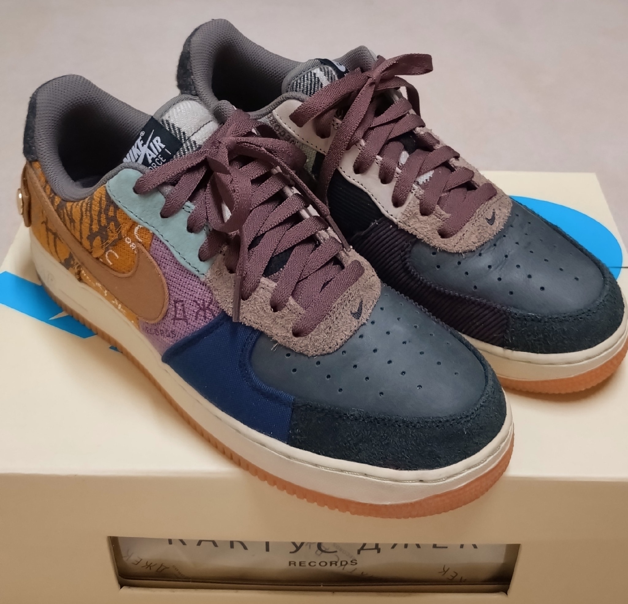 Travis Scott × Nike Air Force 1 Low Cactus Jack "Multi Color"