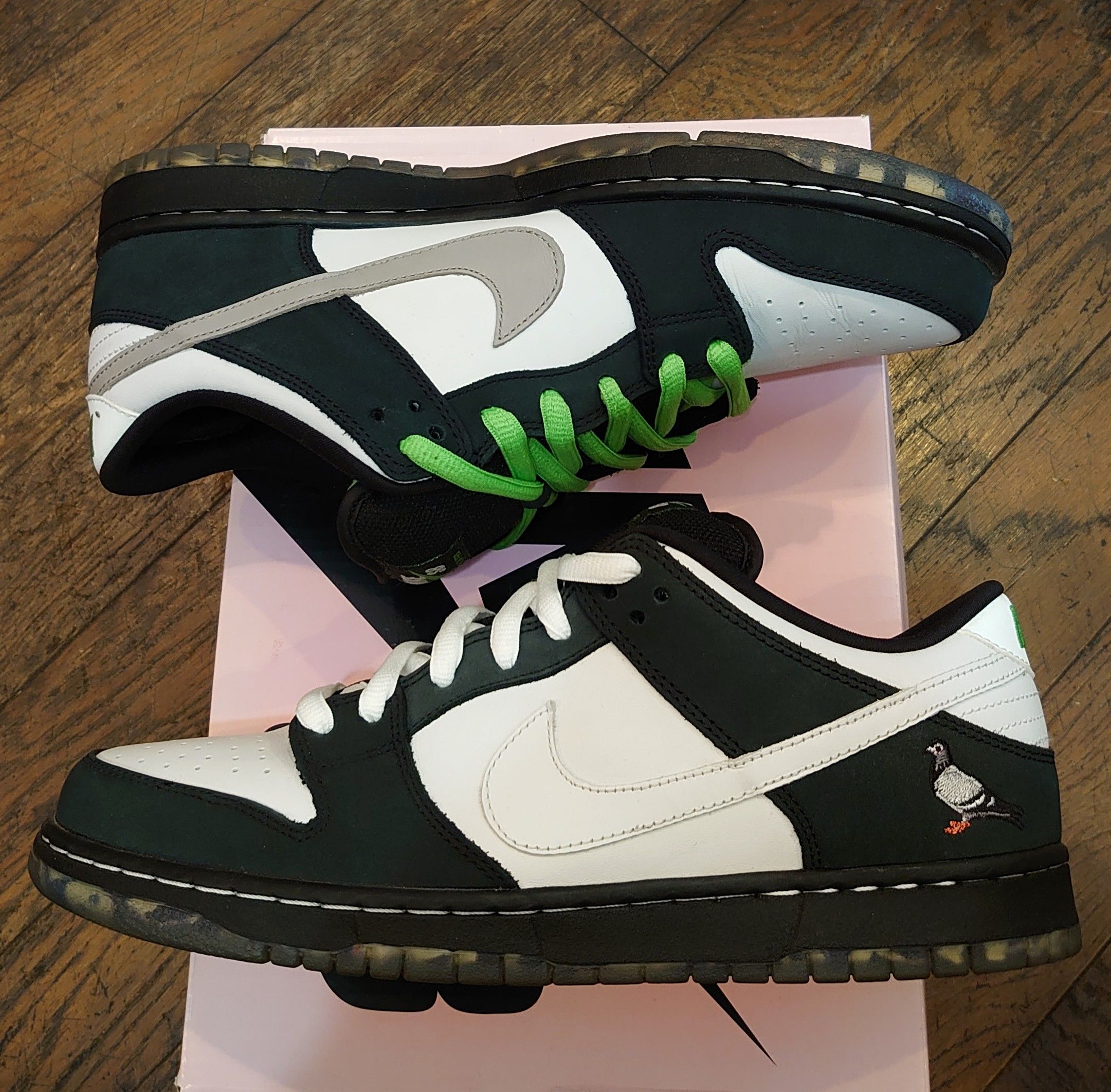 STAPLE × Nike SB Dunk Low "Pigeon Black/White"