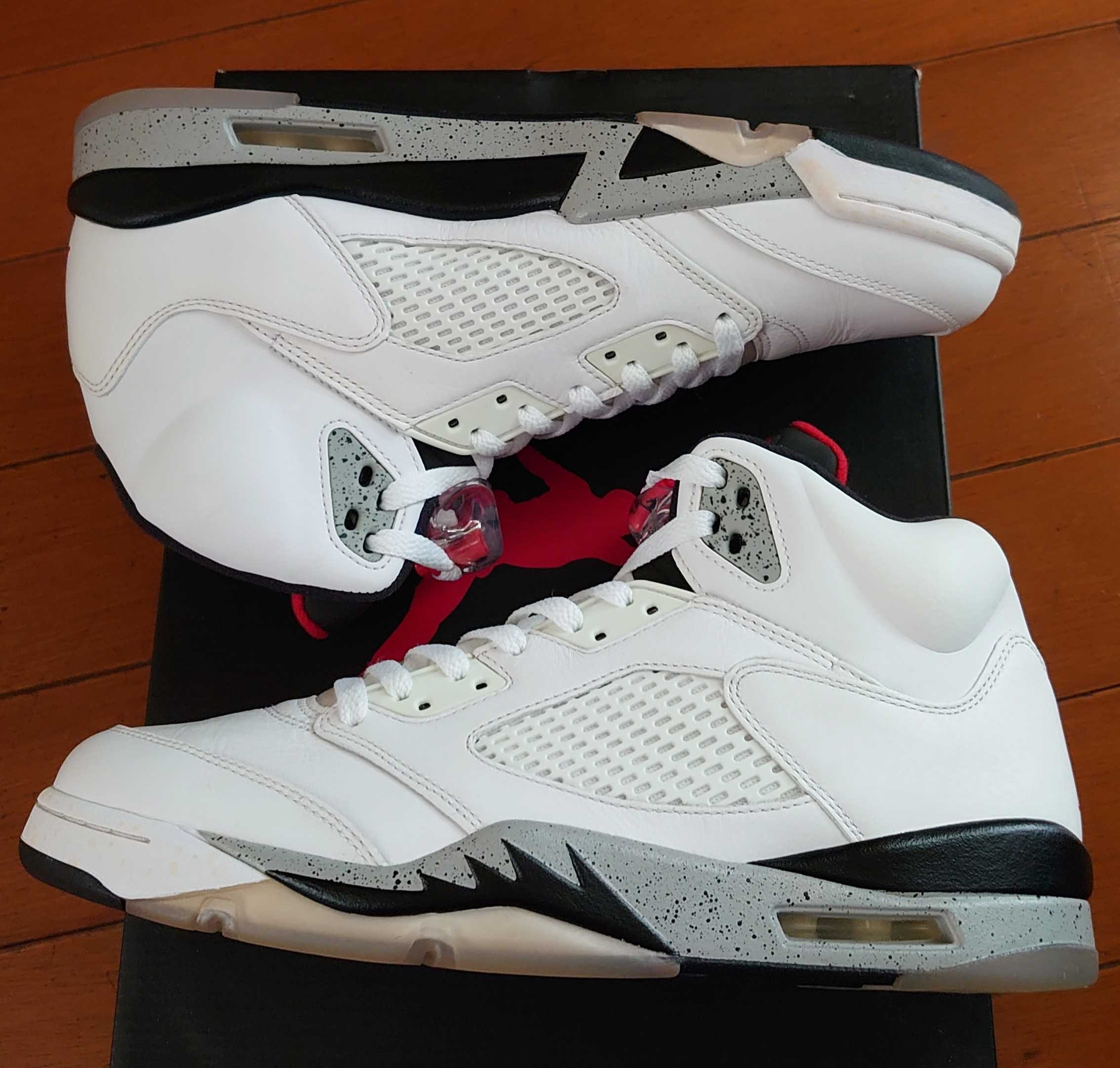 NIKE AIR JORDAN 5 RETRO "WHITE CET"