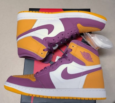 Nike Air Jordan 1 High OG "Brotherhood"