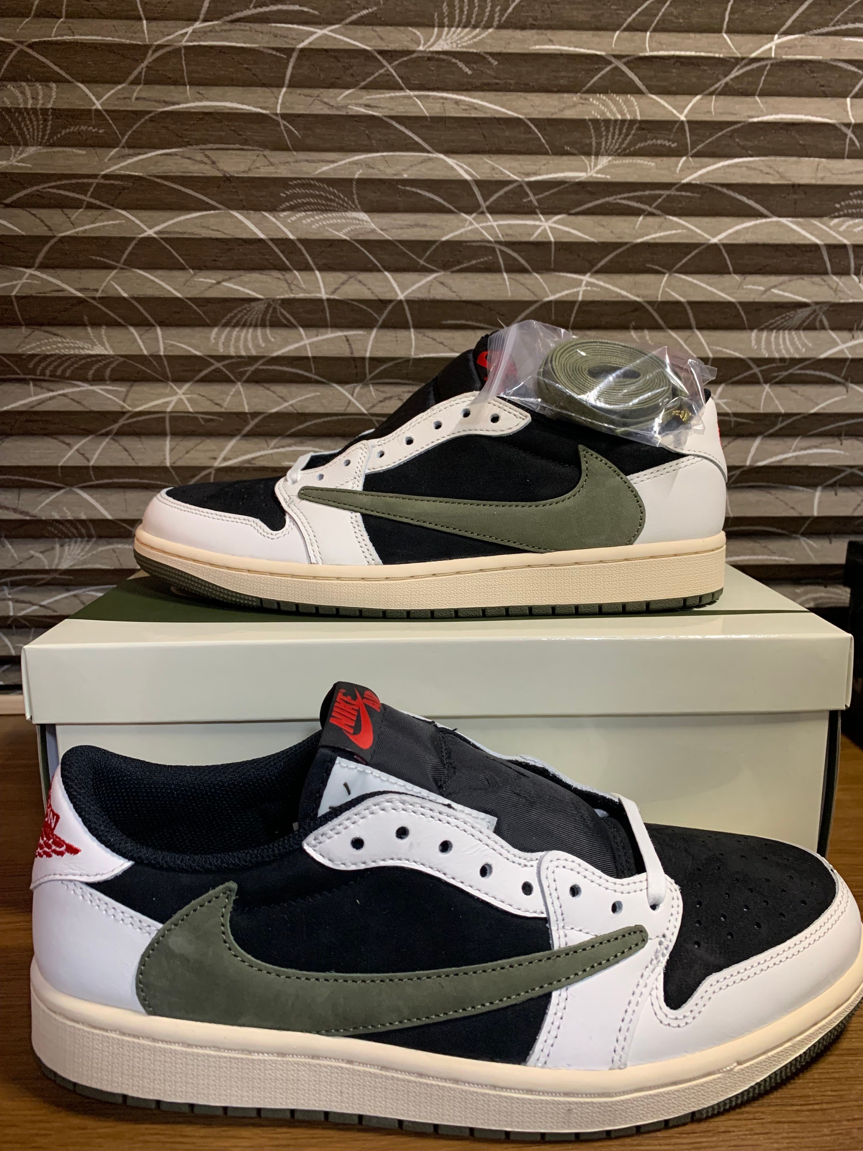 Travis Scott × Nike Women's Air Jordan 1 Low OG "Medium Olive"