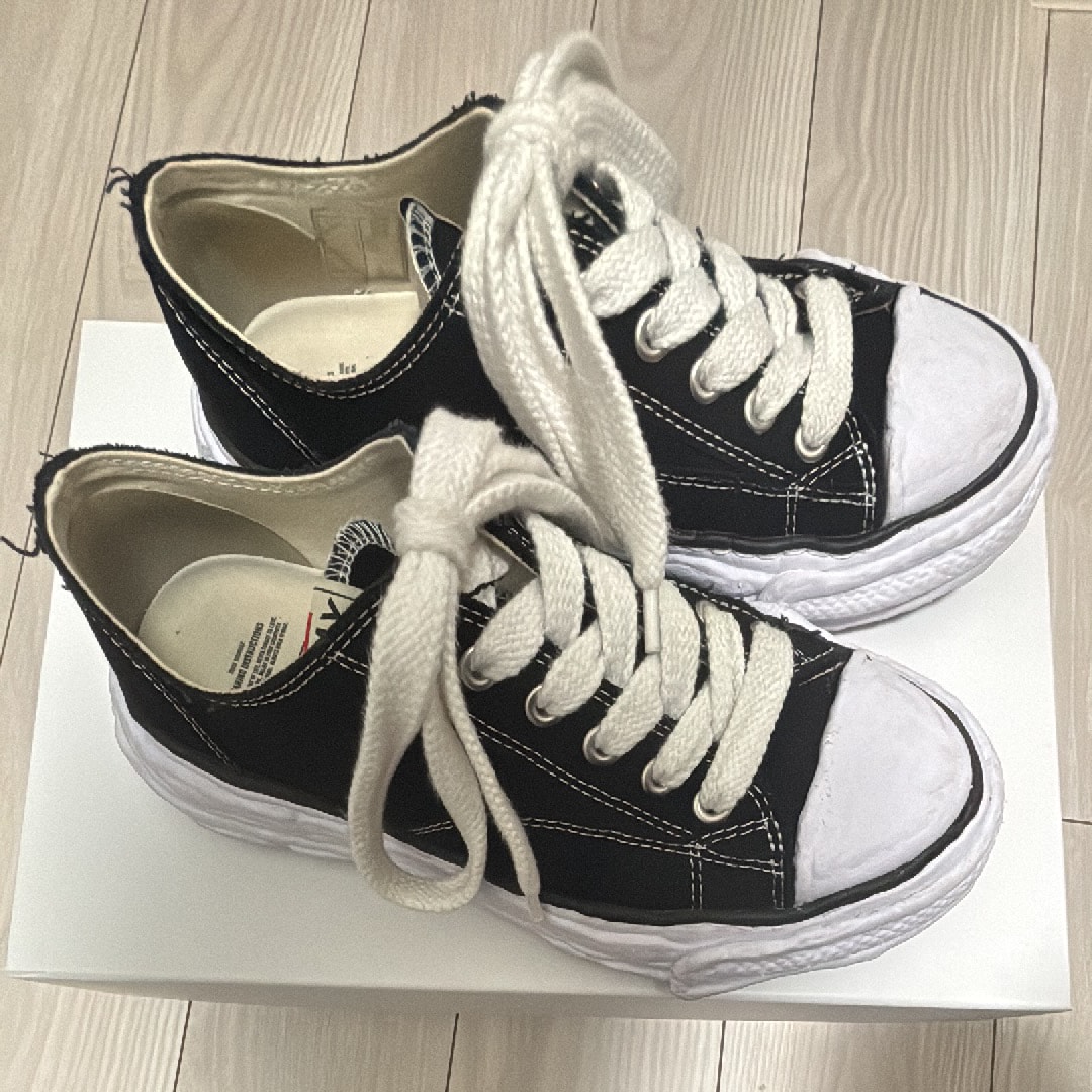 Maison MIHARA YASUHIRO PETERSON 23 OG Sole Canvas Low-top Sneaker "Black"