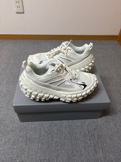 BALENCIAGA Bouncer (Defender) Sneaker "Light Beige"