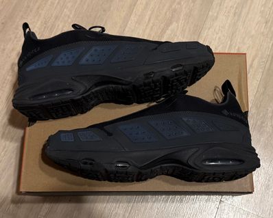 Nike Women's Air Max SNDR GORE-TEX "Black and Dark Smoke Grey"