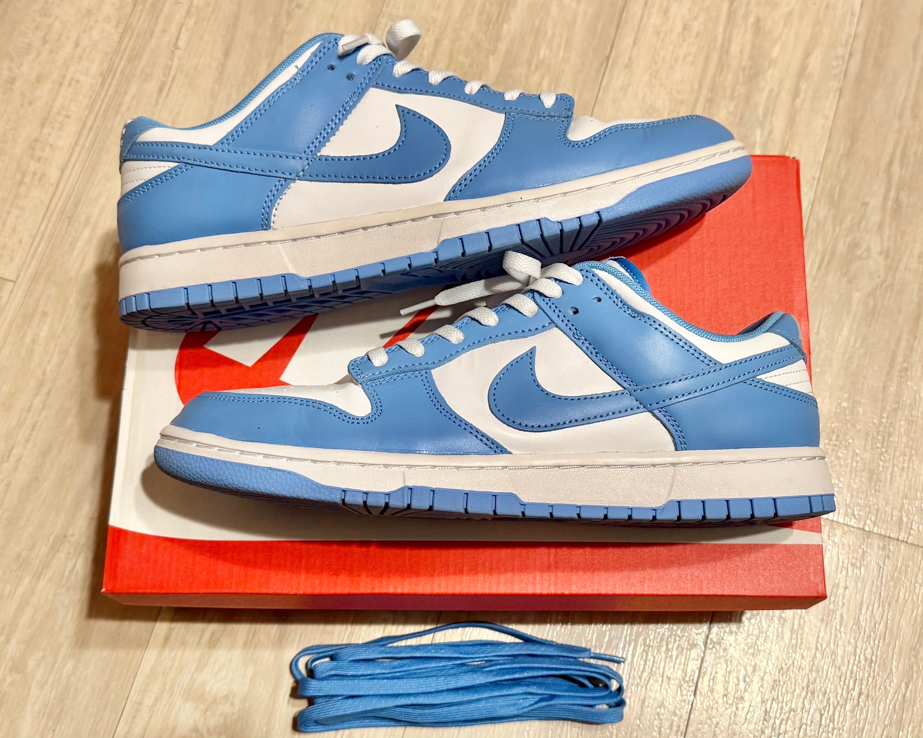 Nike Dunk Low "University Blue"