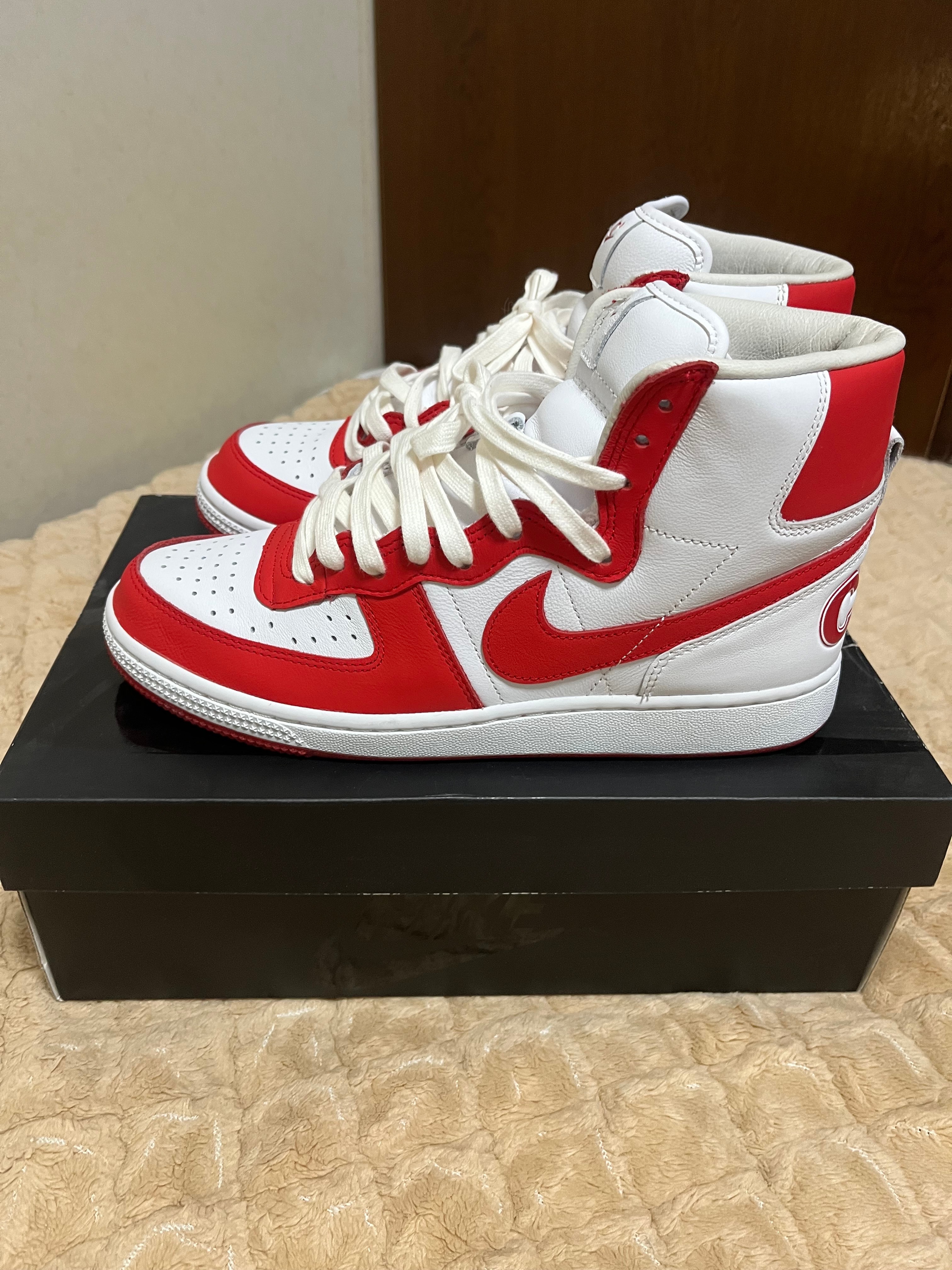 コムデギャルソン オムプリュス × ナイキ ターミネーター ハイ "レッド"