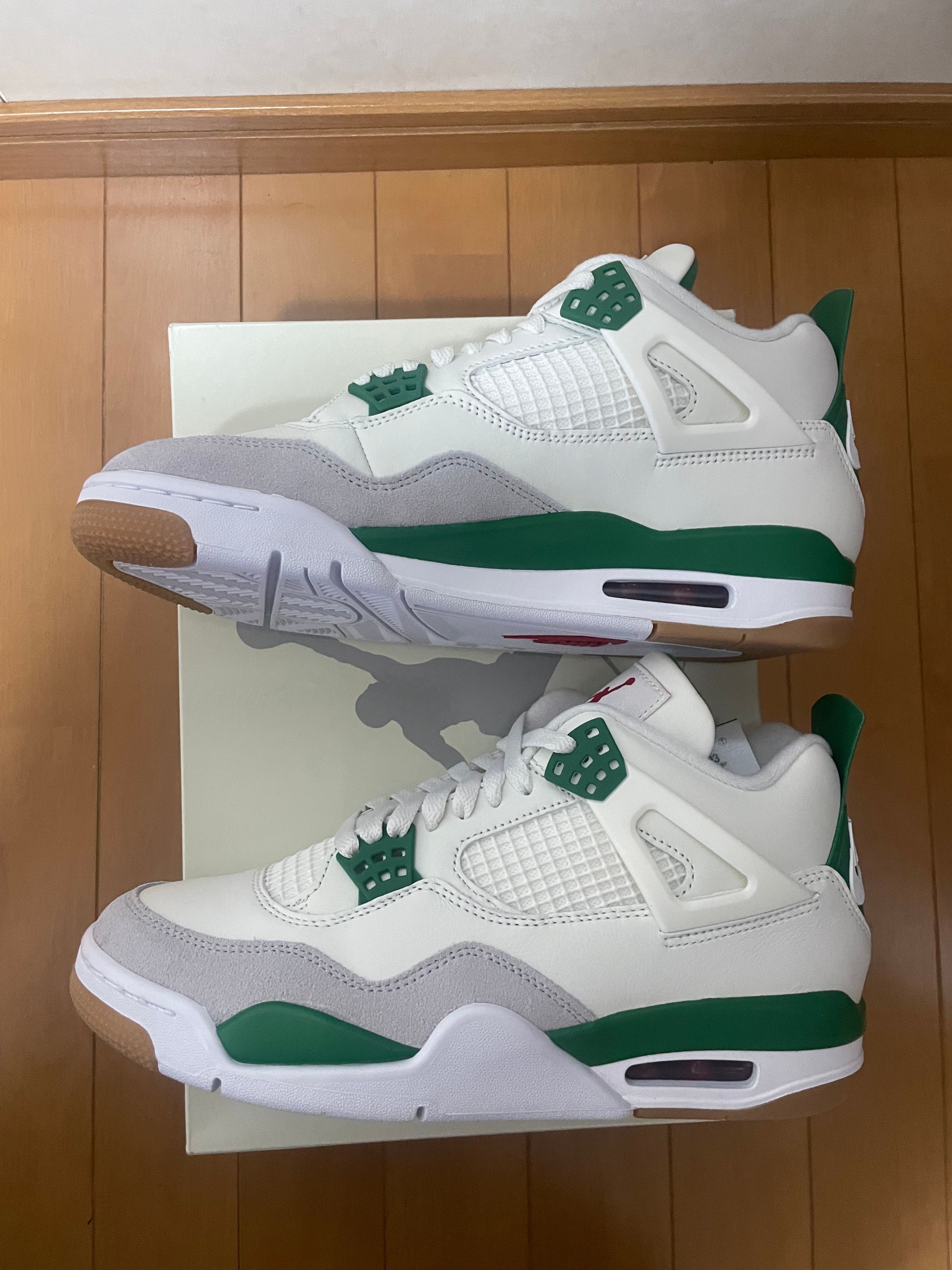 Nike SB × Air Jordan 4 Retro SP "Pine Green"