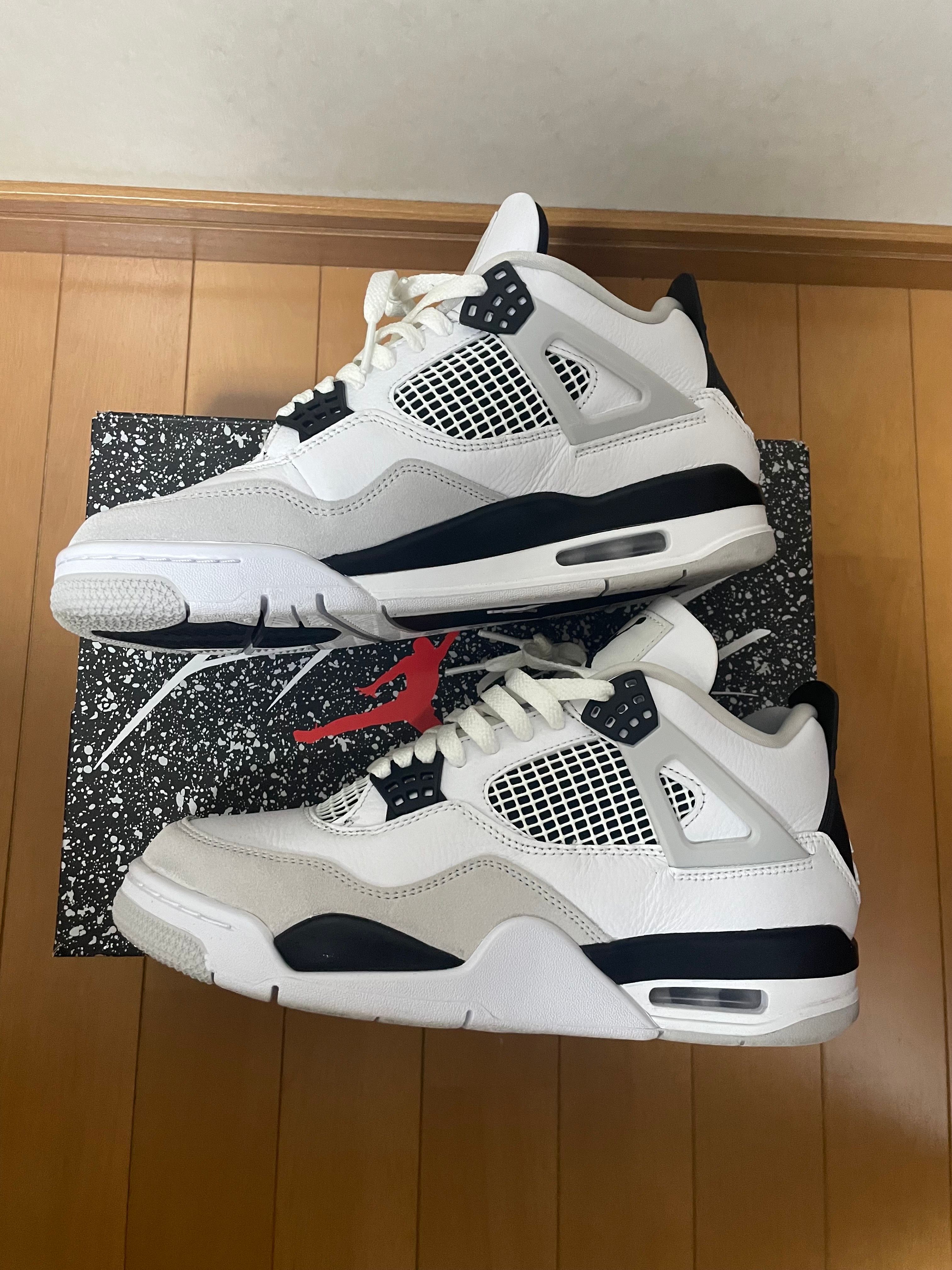 Nike Air Jordan 4 "Military Black"