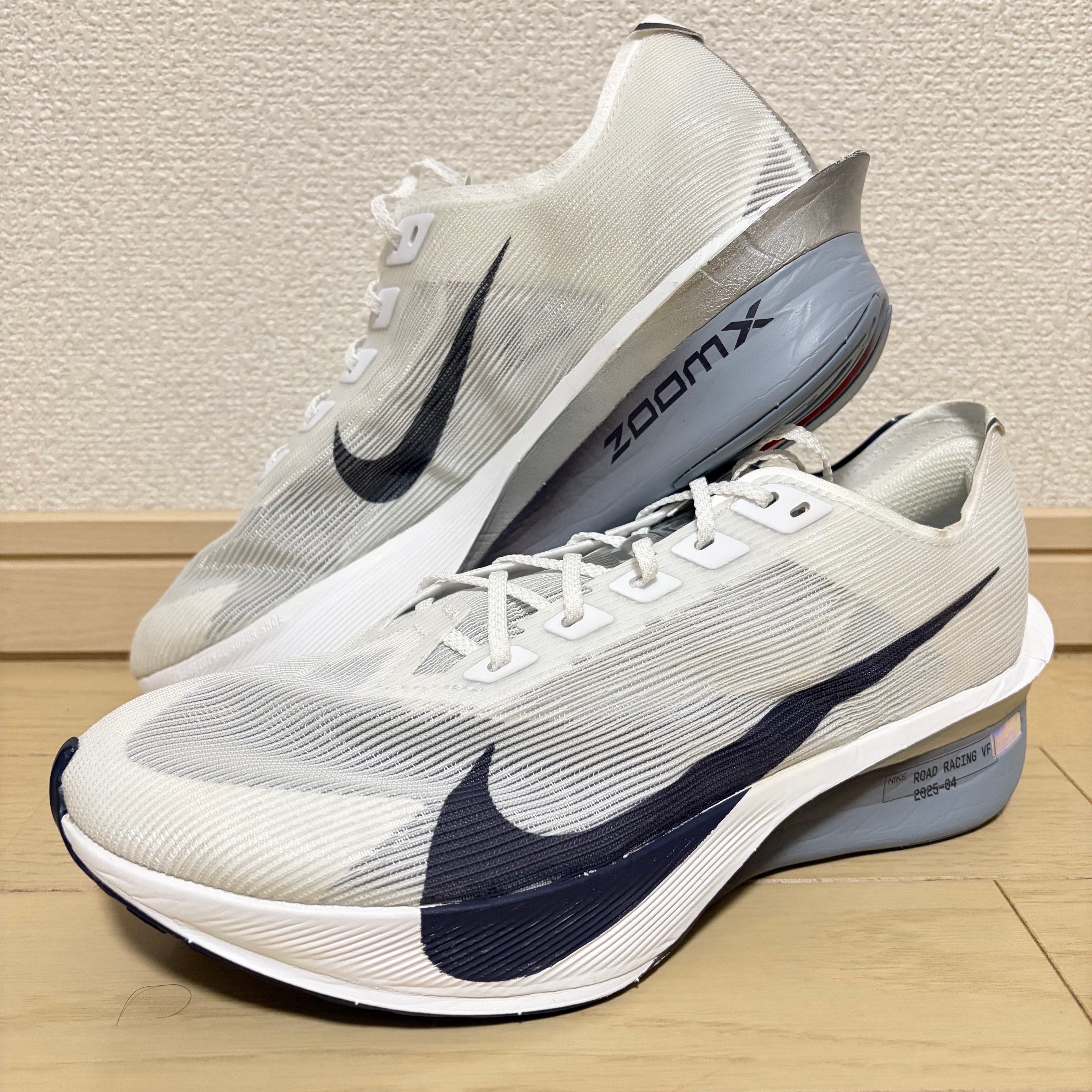 Nike VaporFly 4 "White/Obsidian Mist/Pure Platinum/Gridiron"
