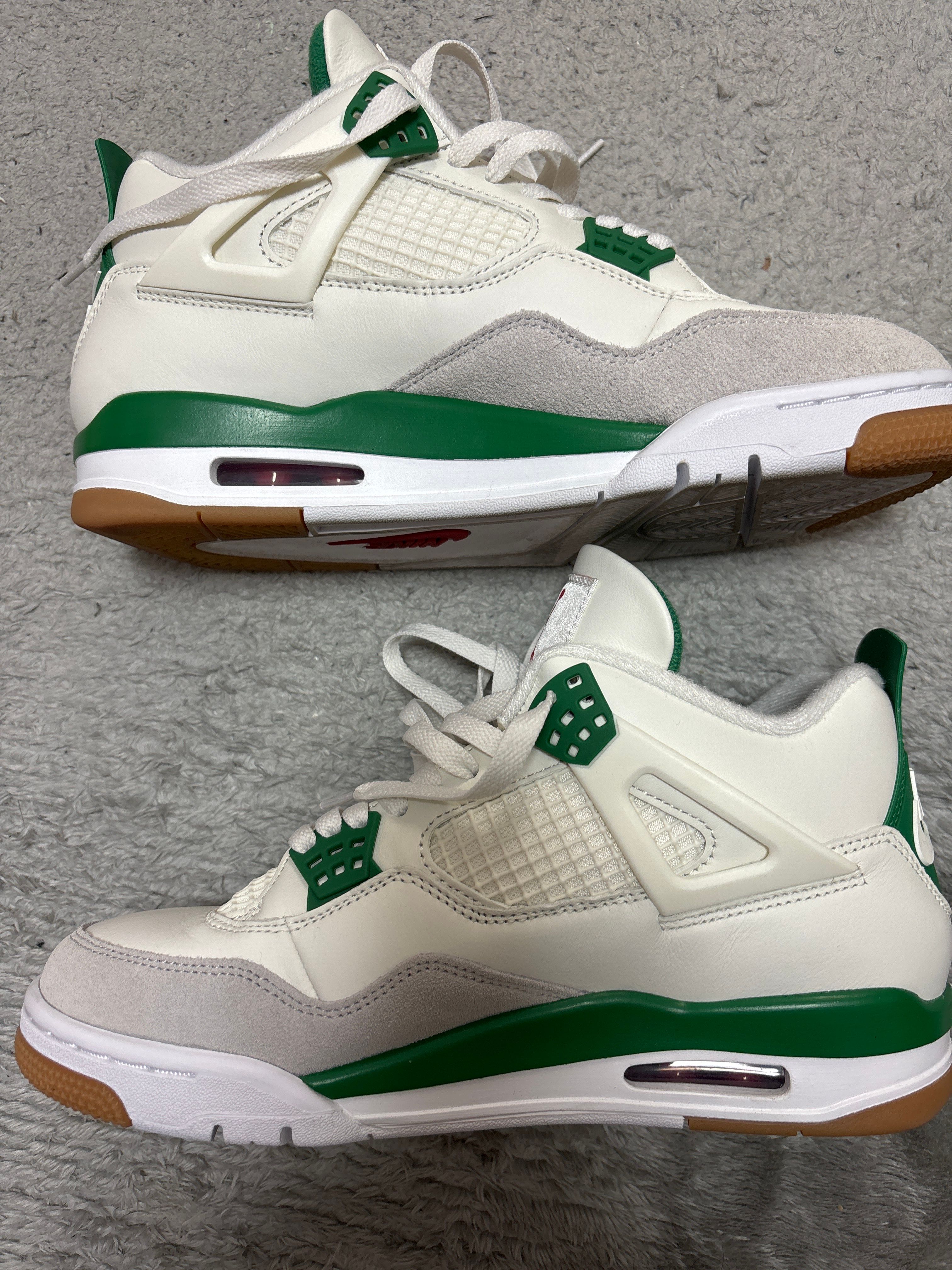Nike SB × Air Jordan 4 Retro SP "Pine Green"