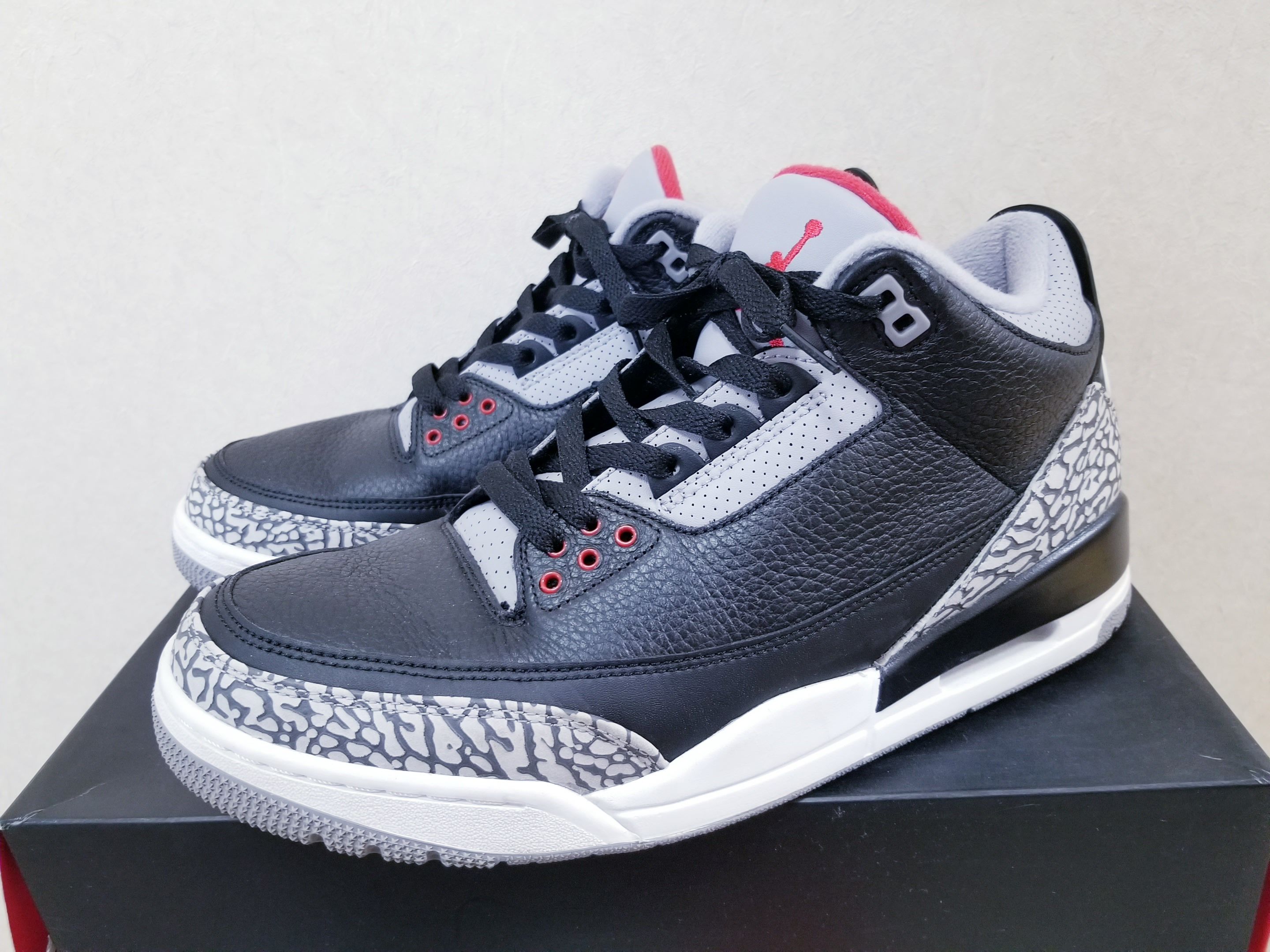 Nike Air Jordan 3 Retro OG "Black Cement" (2018)