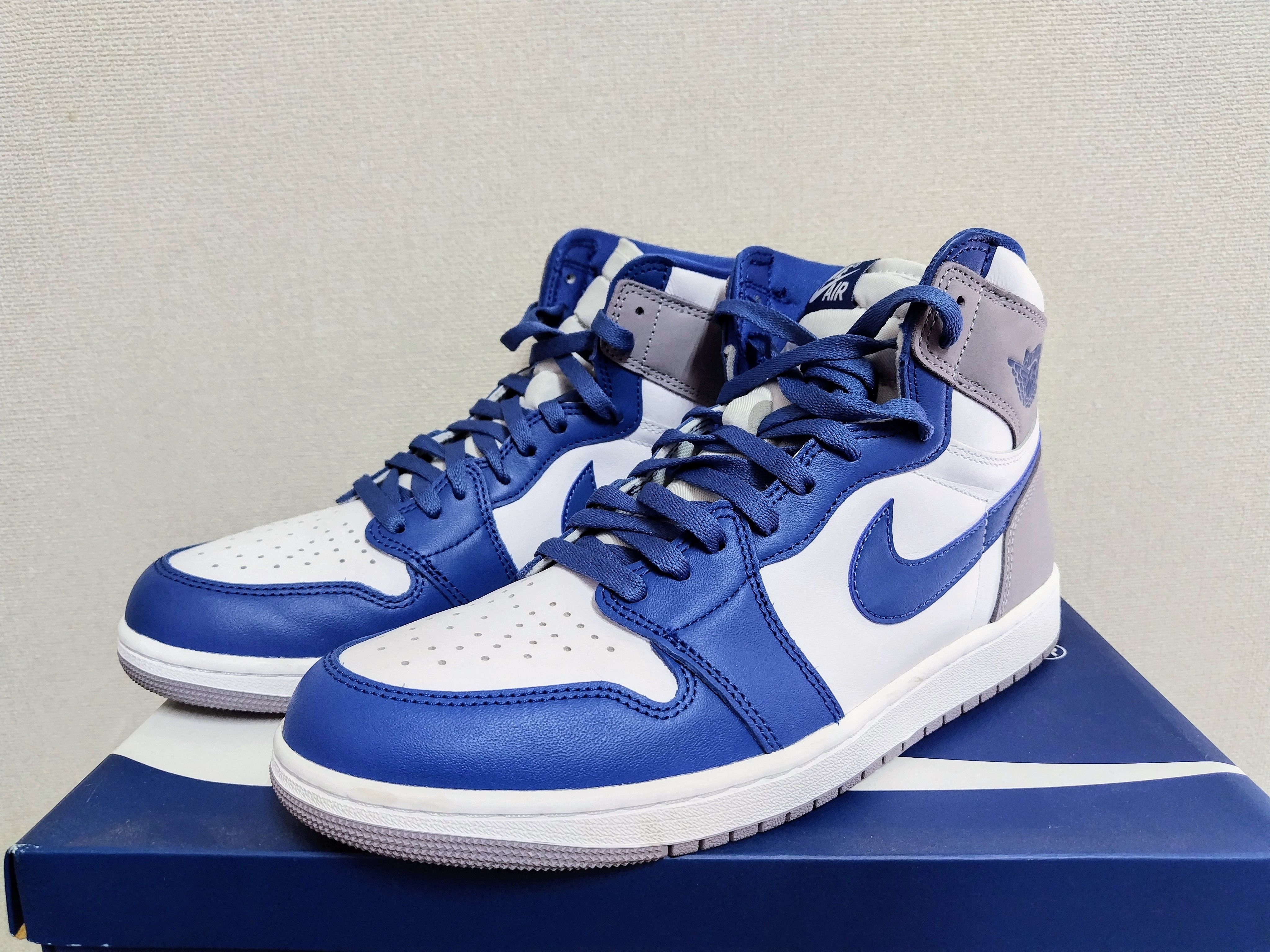 Nike Air Jordan 1 High OG "True Blue"