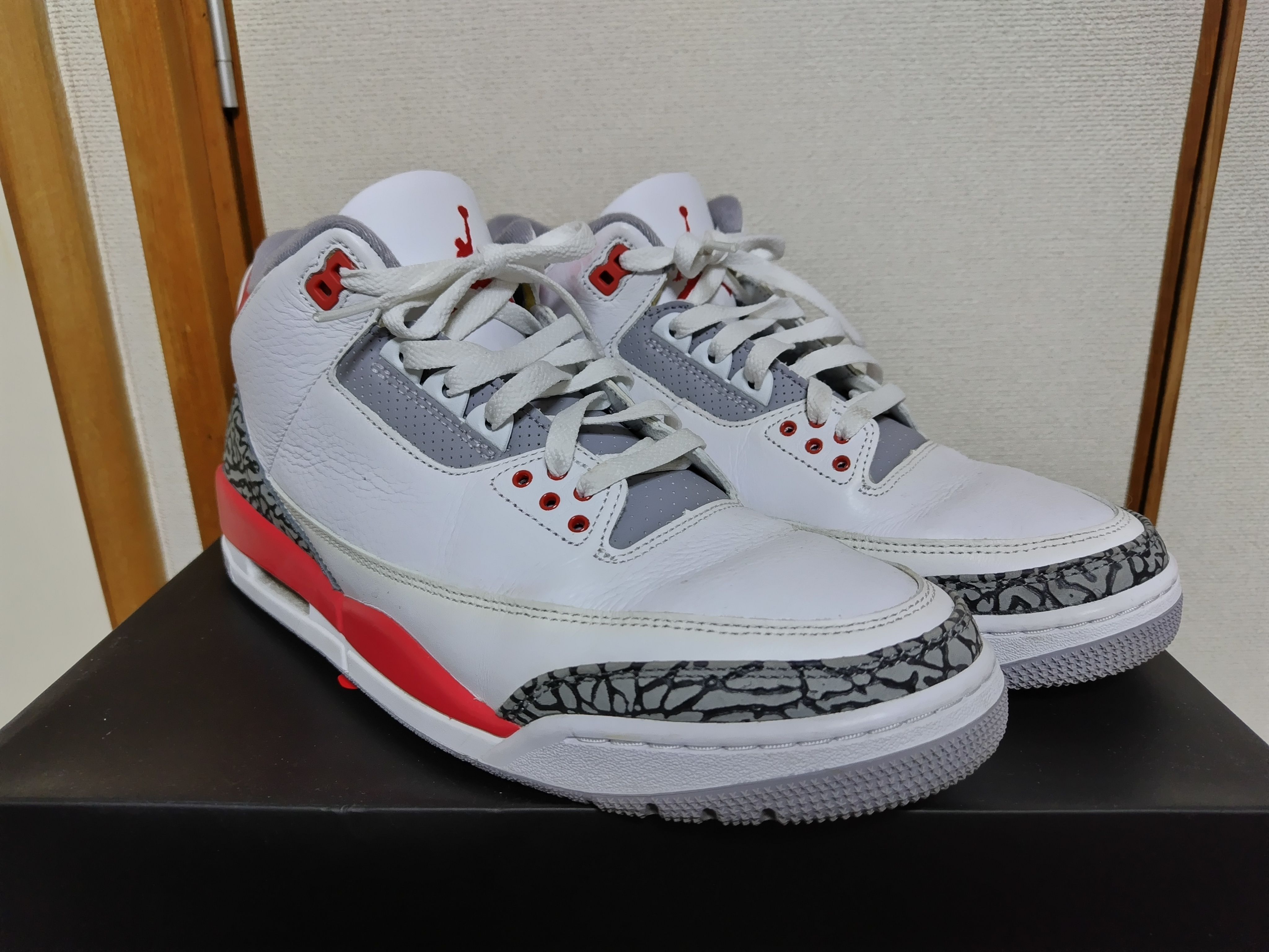 Nike Air Jordan 3 Retro OG "Fire Red" (2022)