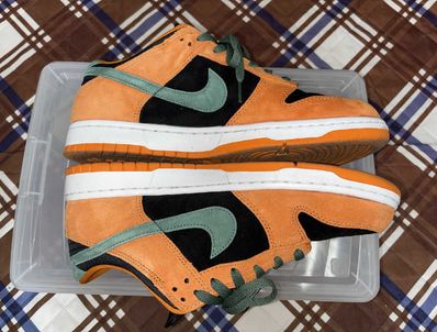 Nike Dunk Low SP "Ceramic/Ugly Duckling Pack"