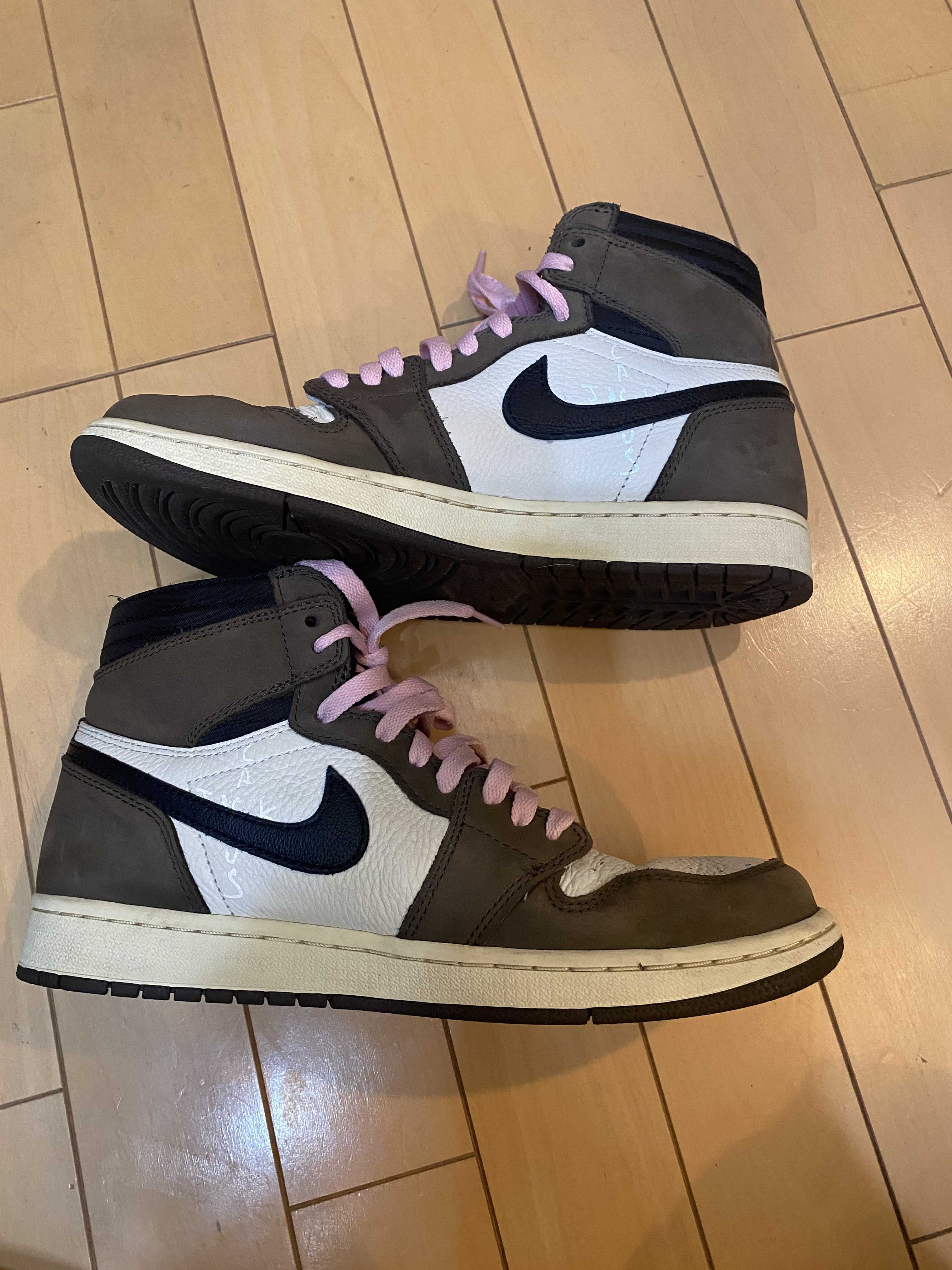 Travis Scott × Nike Air Jordan 1 Retro High OG TS SP "Sail/Dark Mocha"