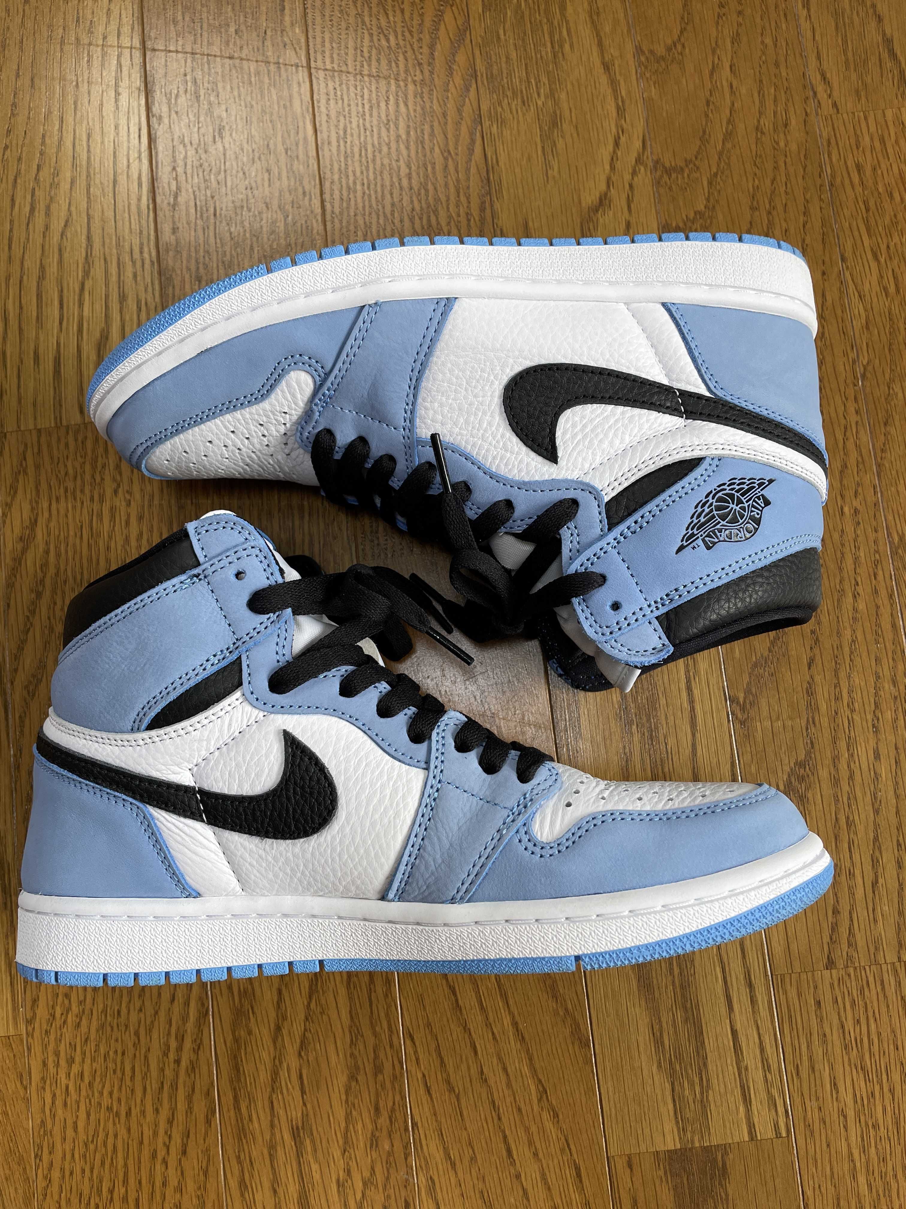 Nike Air Jordan 1 High OG "University Blue"