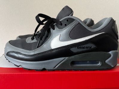 Nike Air Max 90 GORE-TEX "Smoke Grey"