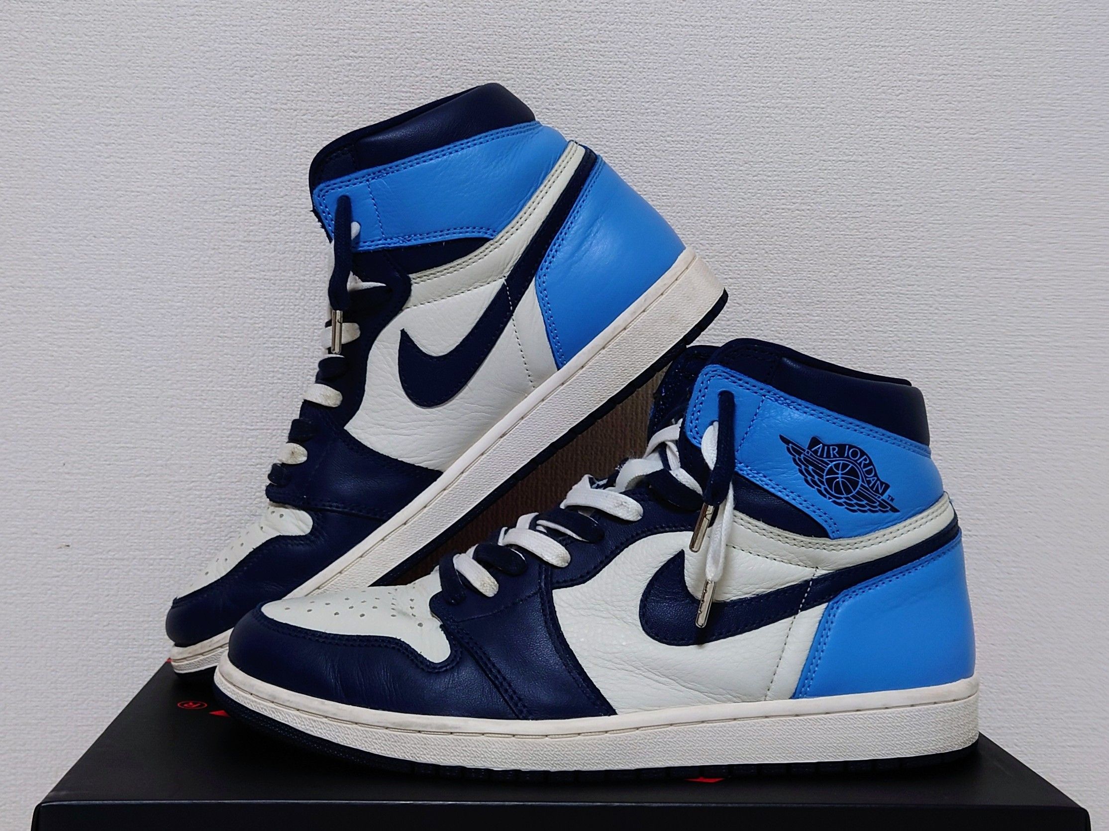 Nike Air Jordan 1 Retro High OG "Obsidian/University Blue"