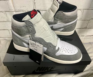 Nike Air Jordan 1 Retro High OG "Black and Smoke Grey"