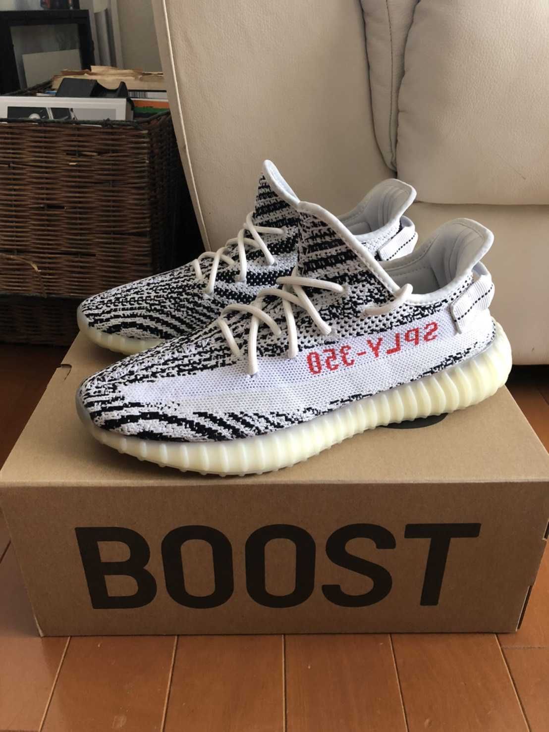 adidas YEEZY Boost 350 V2 "Zebra"