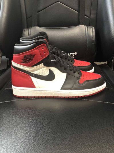 Nike Air Jordan 1 Retro High OG "Bred Toe"