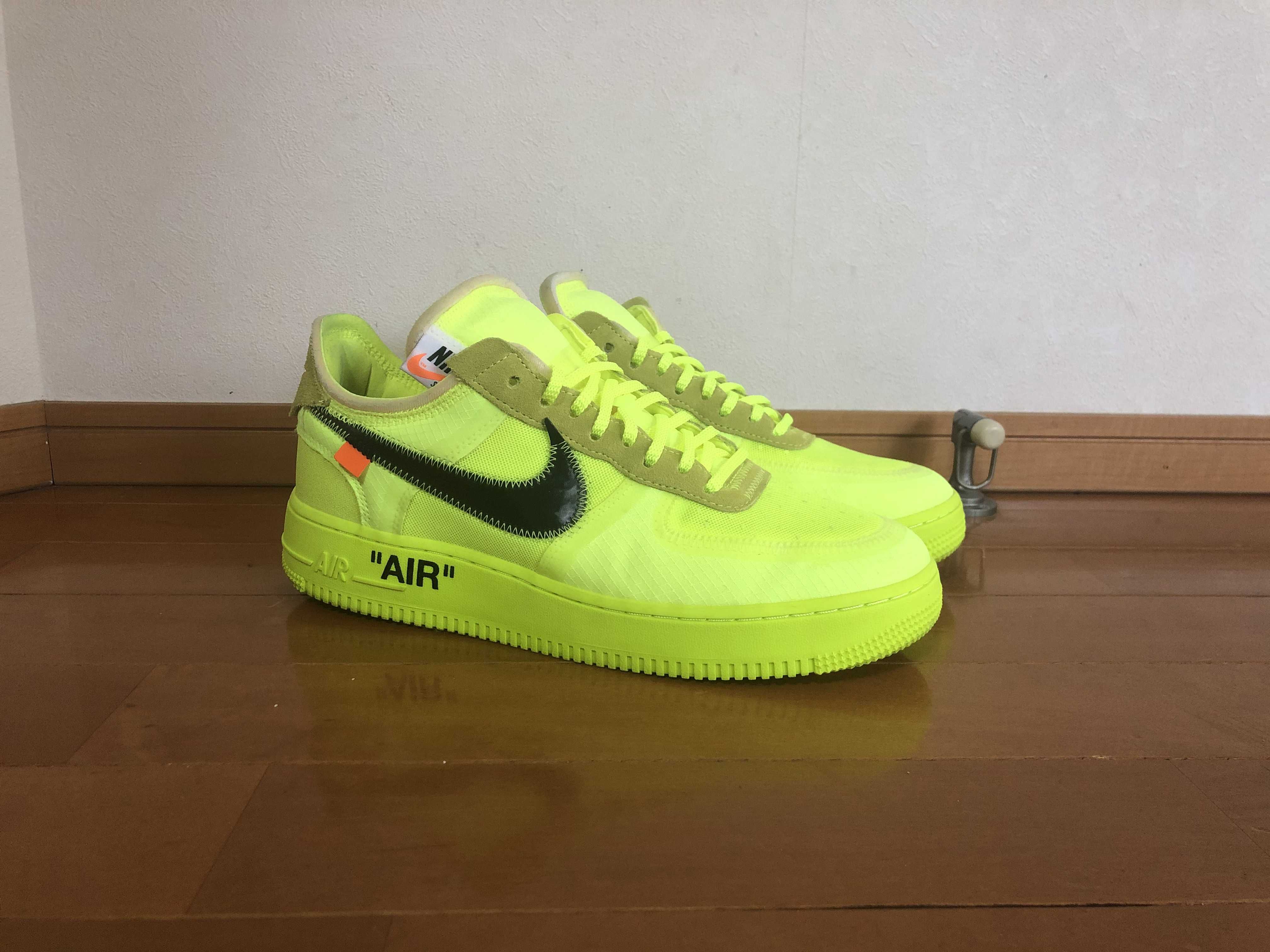 Off-White × Nike Air Force 1 Low "Volt"