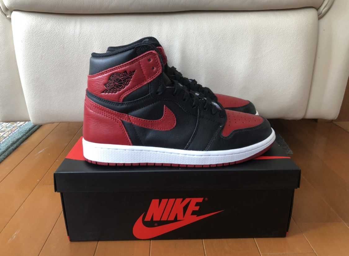 Nike Air Jordan 1 Retro High OG "Bred/Banned" (2016)