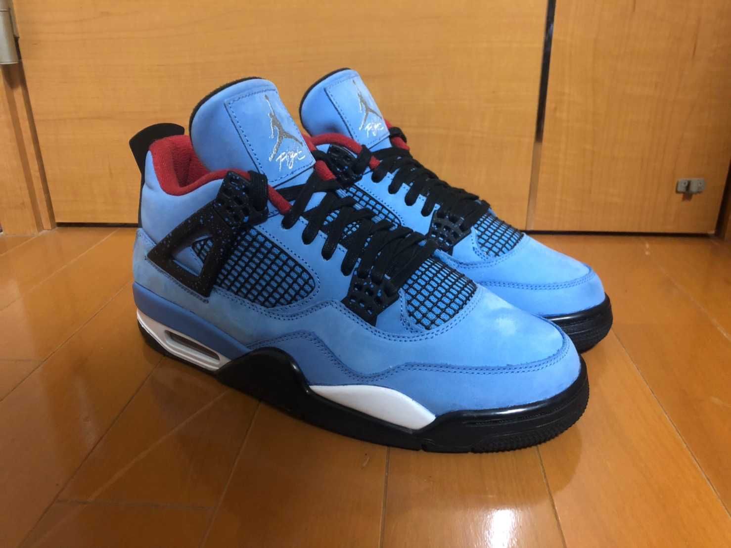 Travis Scott × Nike Air Jordan 4 Retro Cactus Jack "University Blue"
