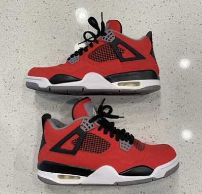Nike Air Jordan 4 Retro "Toro Bravo"