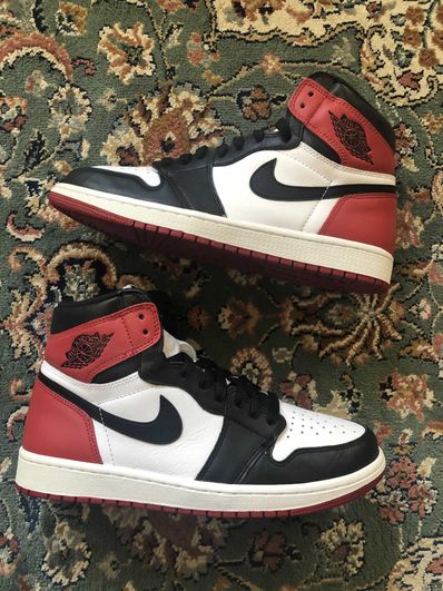 Nike Air Jordan 1 Retro High OG "Black Toe"(2016)