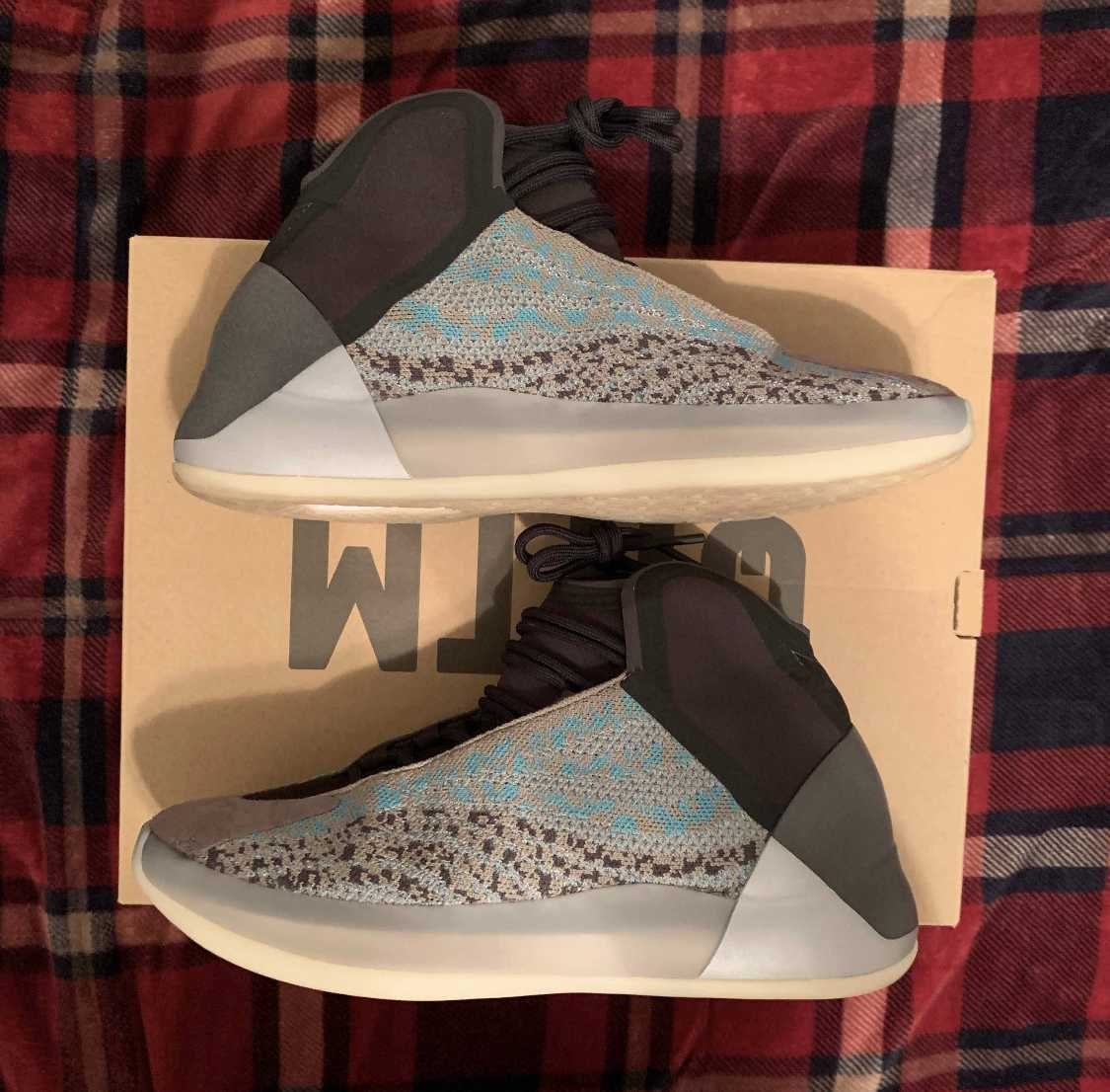 adidas YEEZY Quantum "Teal Blue"